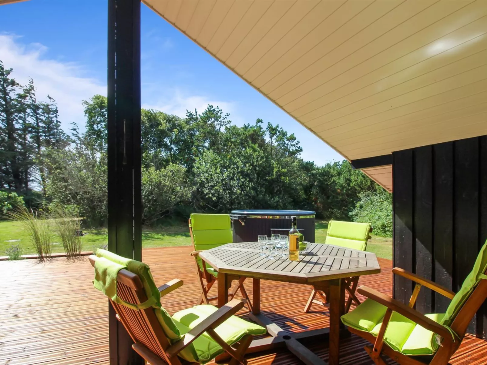 "Alban" - 700m from the sea-Outside