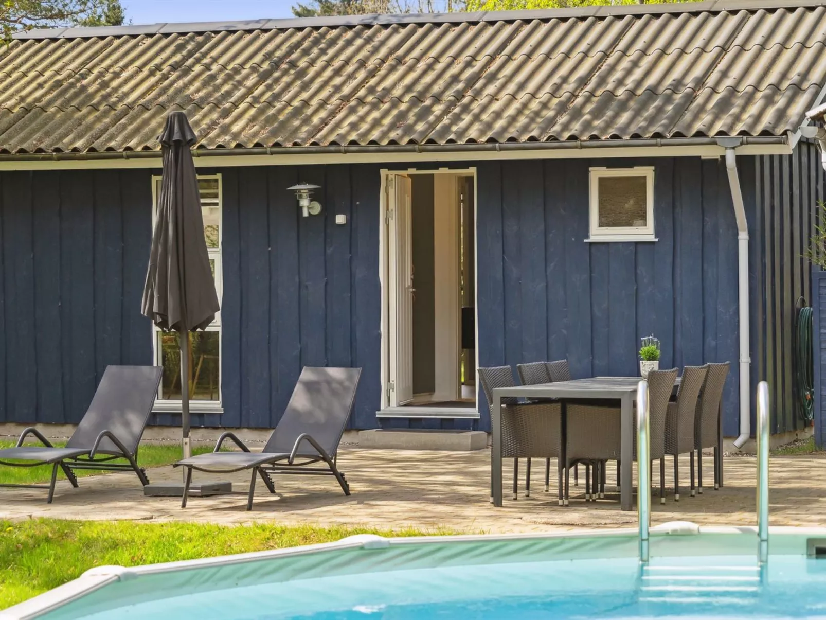 "Esmer" - 8km from the sea-Outside