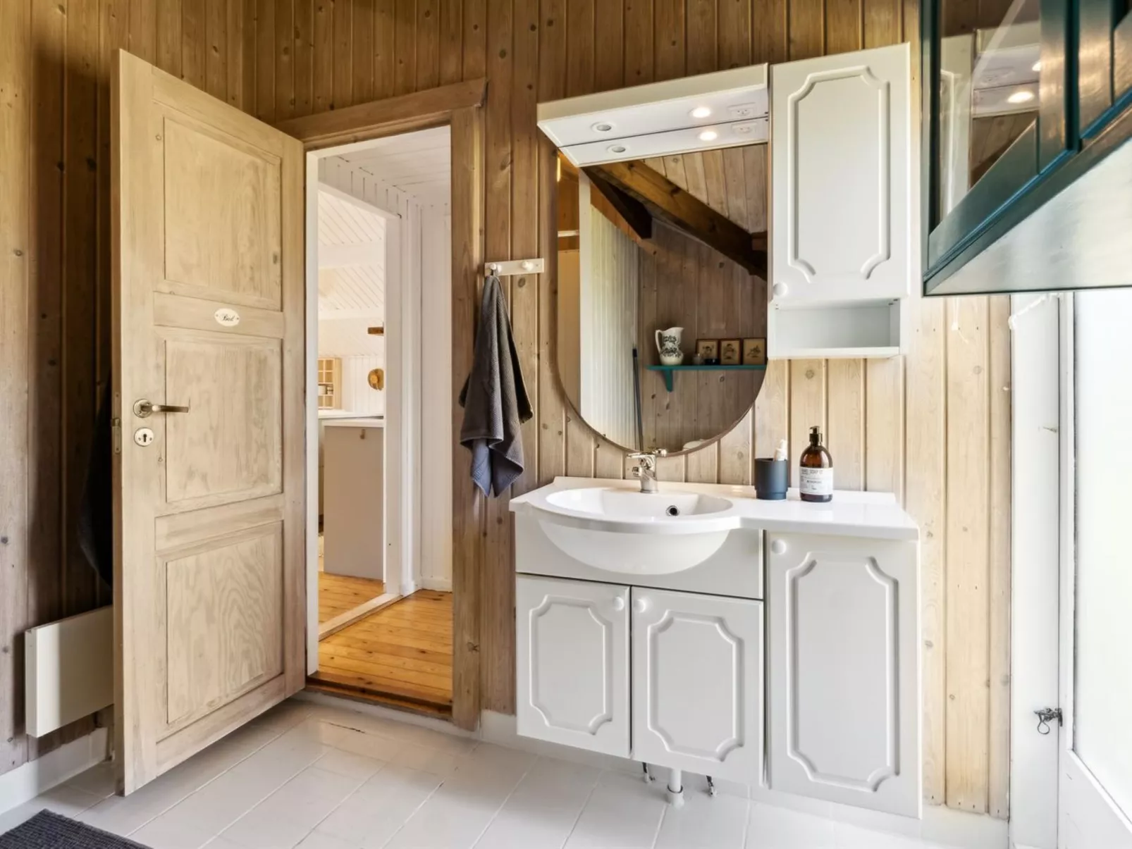 "Nayati" - 800m from the sea-Drinnen