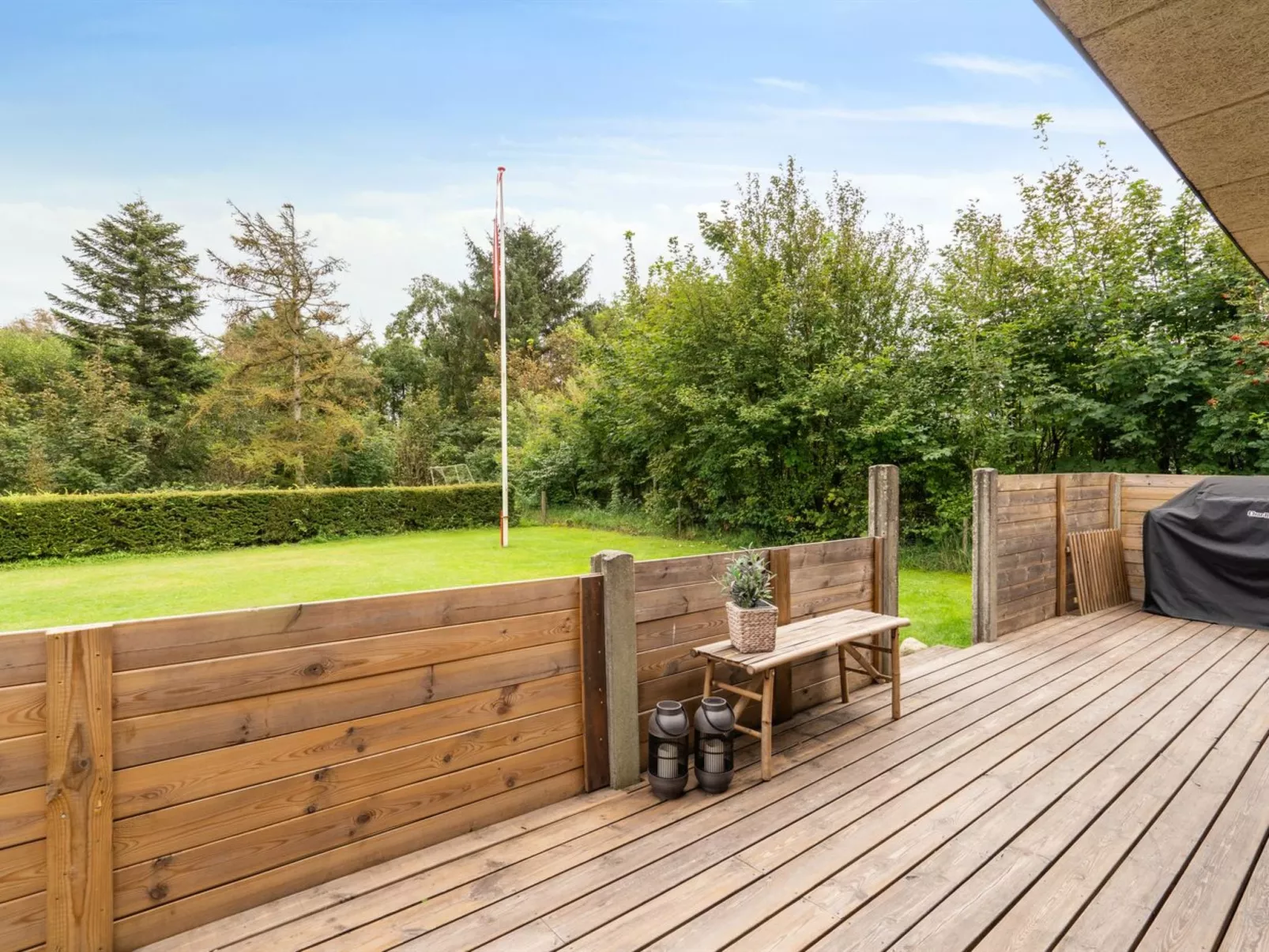 "Jobst" - 600m to the fjord-Outside