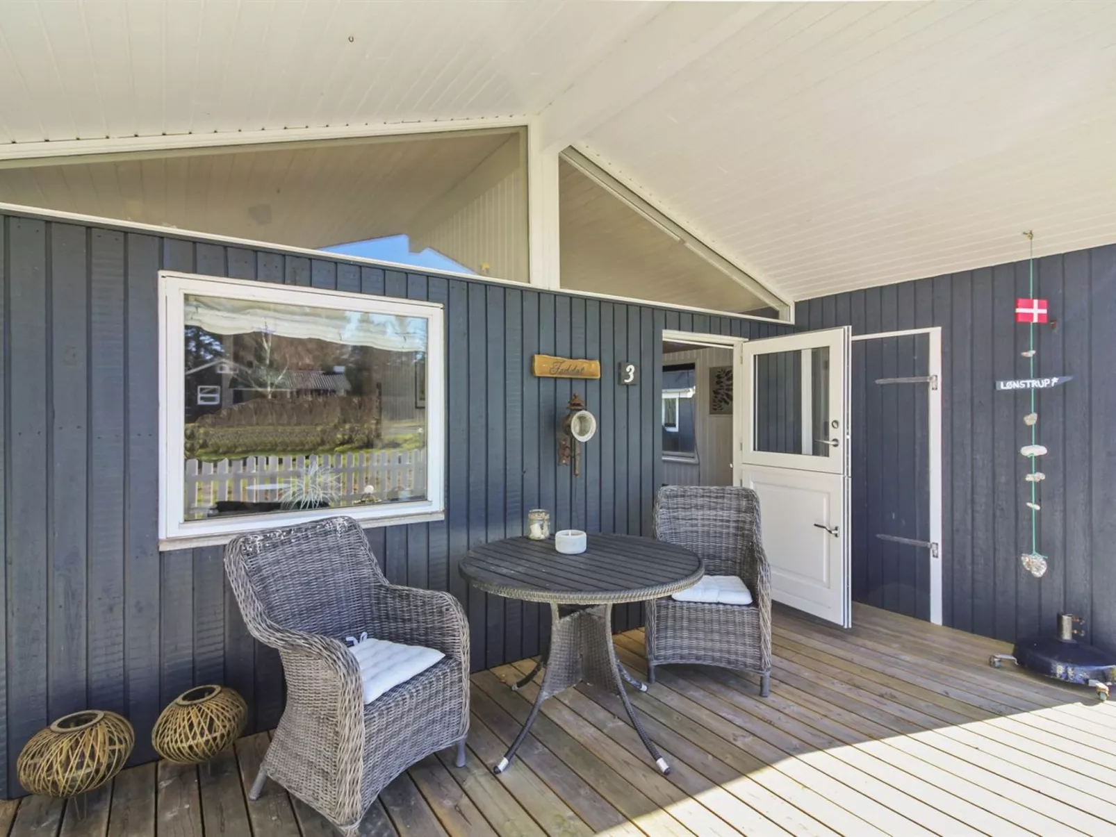 "Fridhild" - 875m from the sea-Draußen