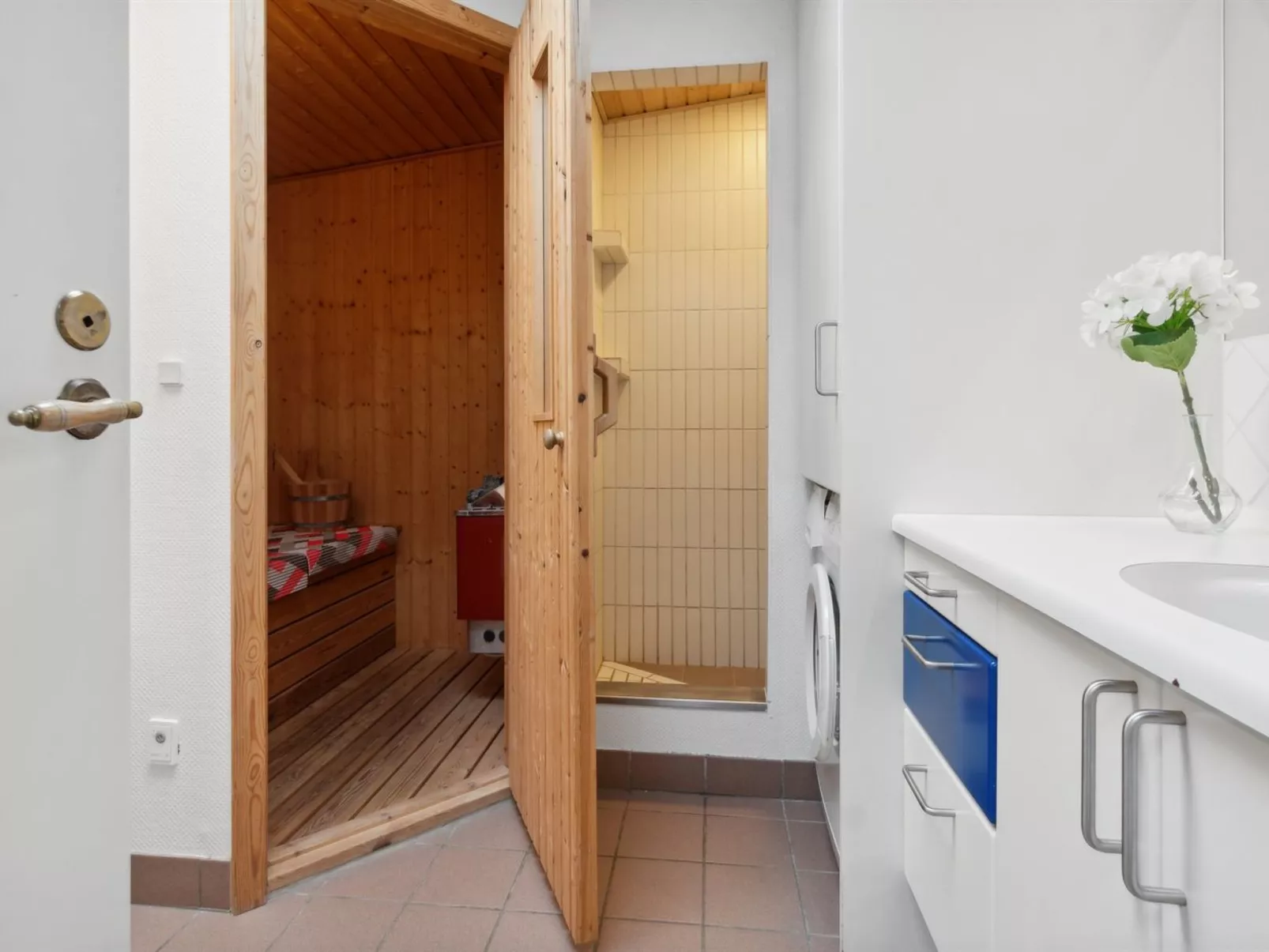 "Sanela" - 25m from the sea-Dedans