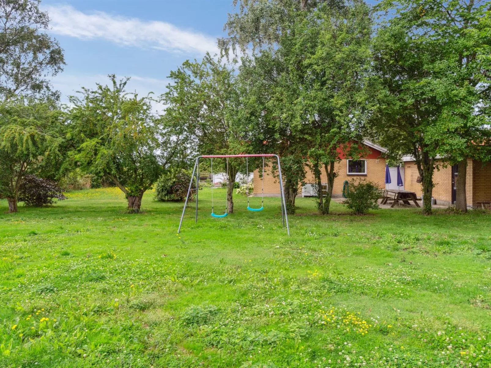 "Kolle" - 3.2km from the sea-Draußen