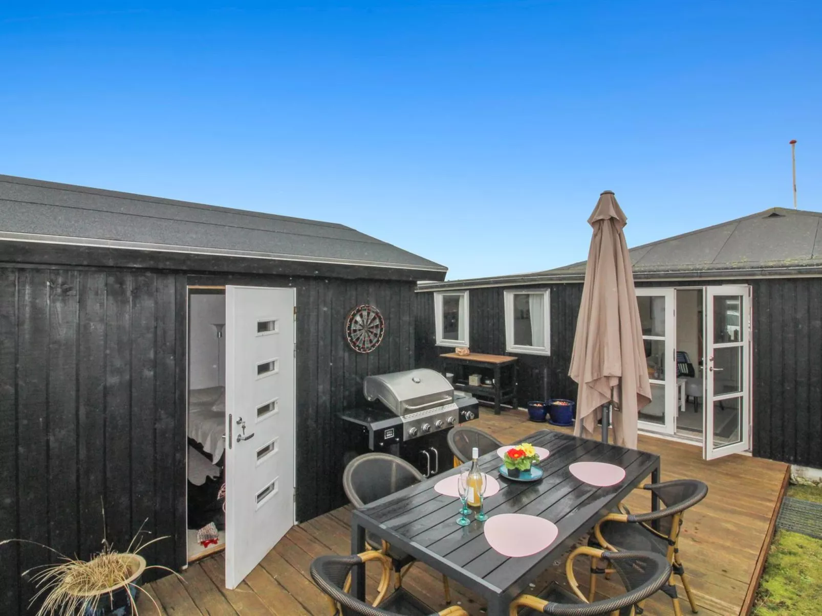 "Edvia" - 300m from the sea-Outside