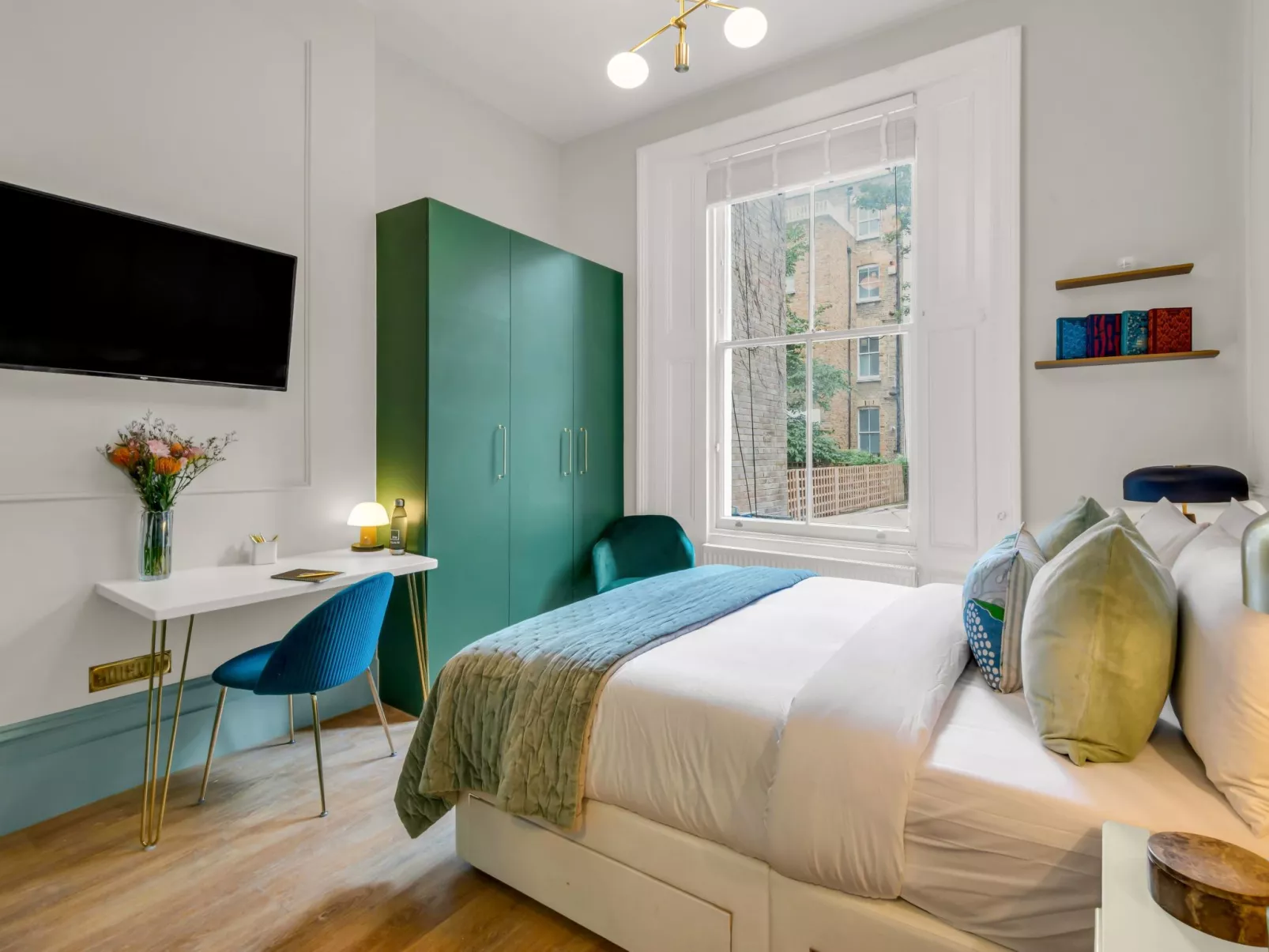 Kensington Studio-Inside