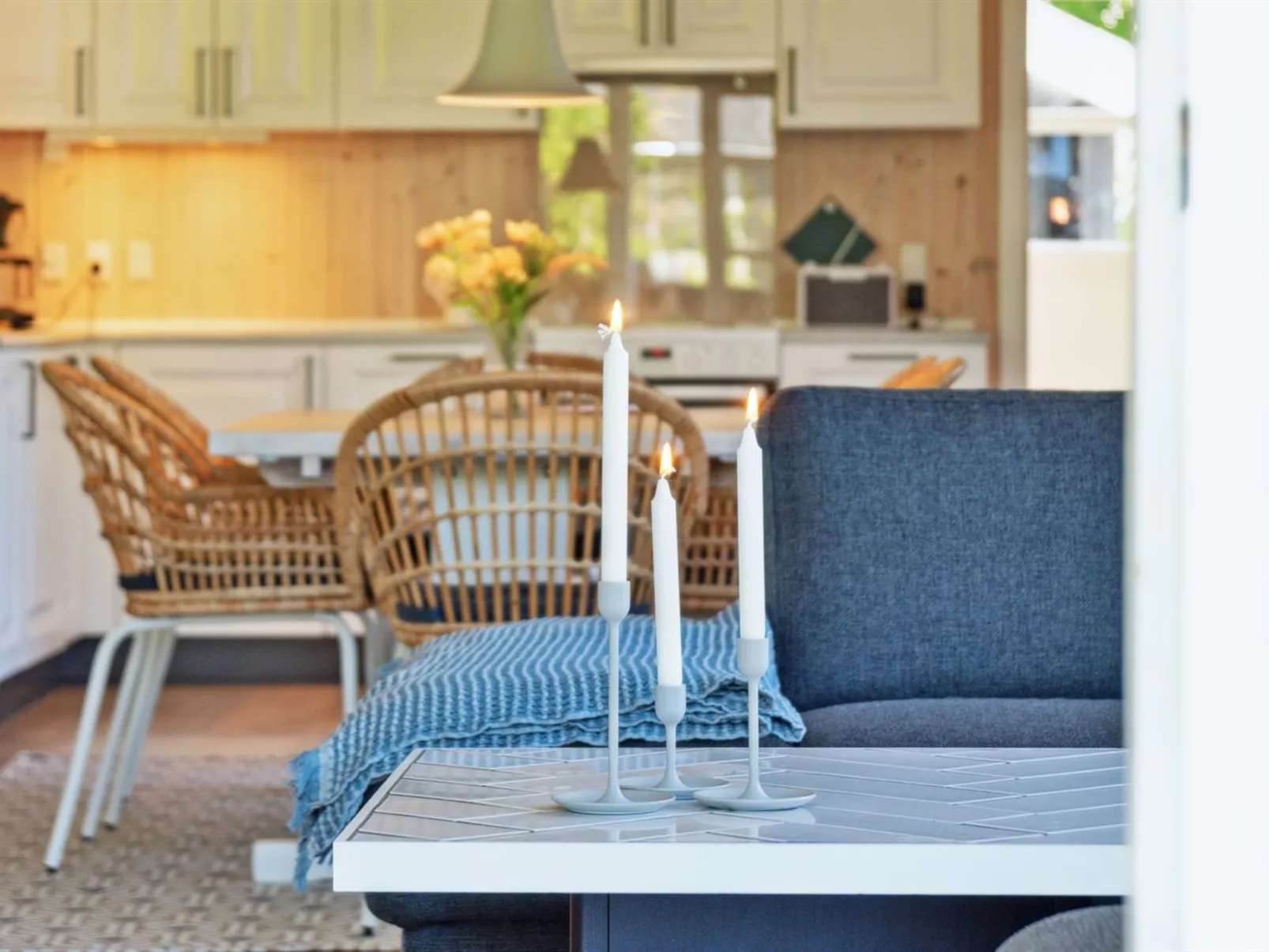 "Melvin" - 700m from the sea-Dedans