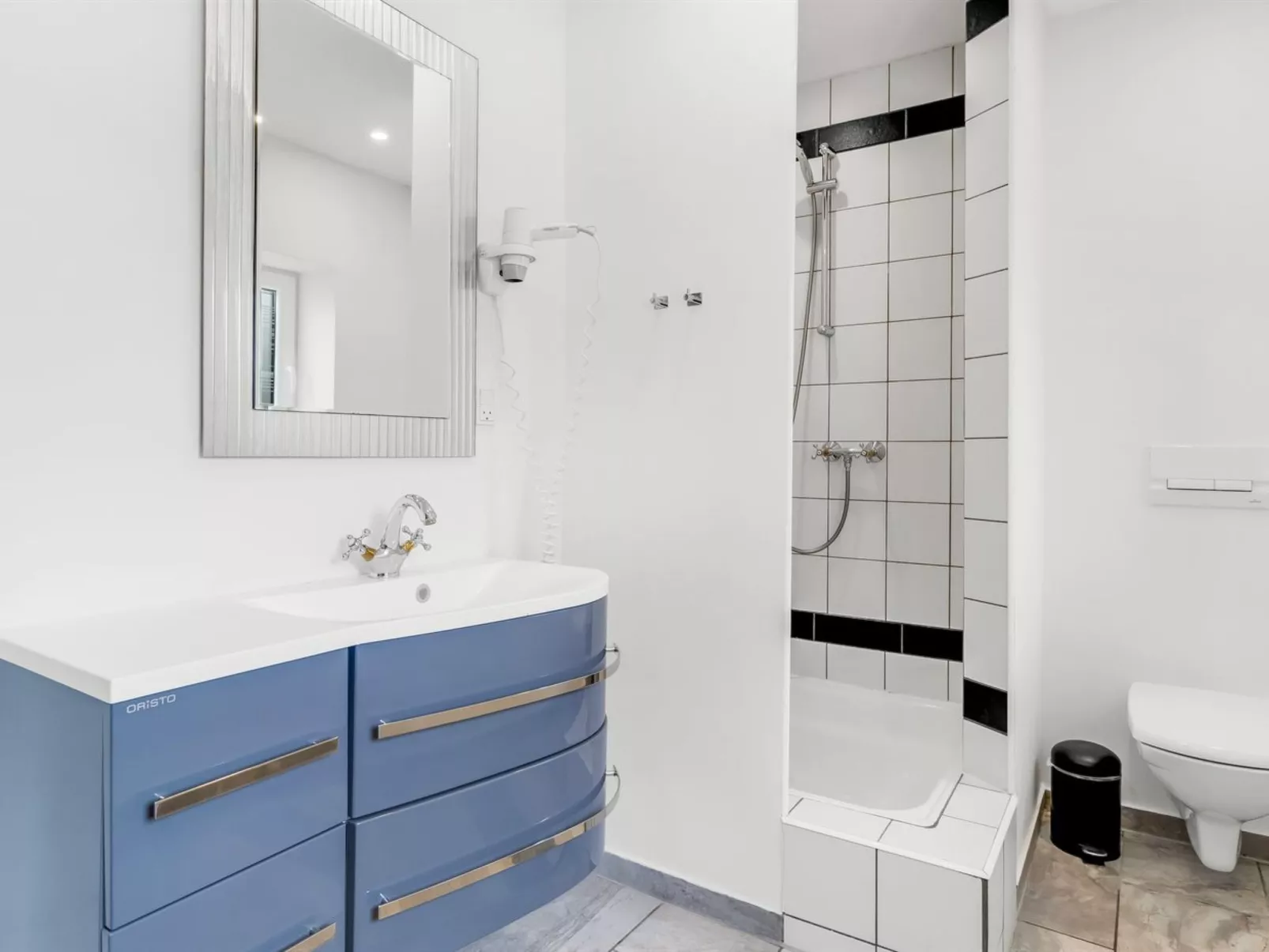 "Aliza" - 14km from the sea-Dedans