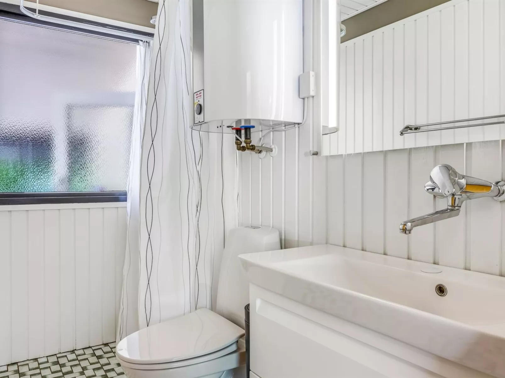 "Mijat" - 30km from the sea-Inside