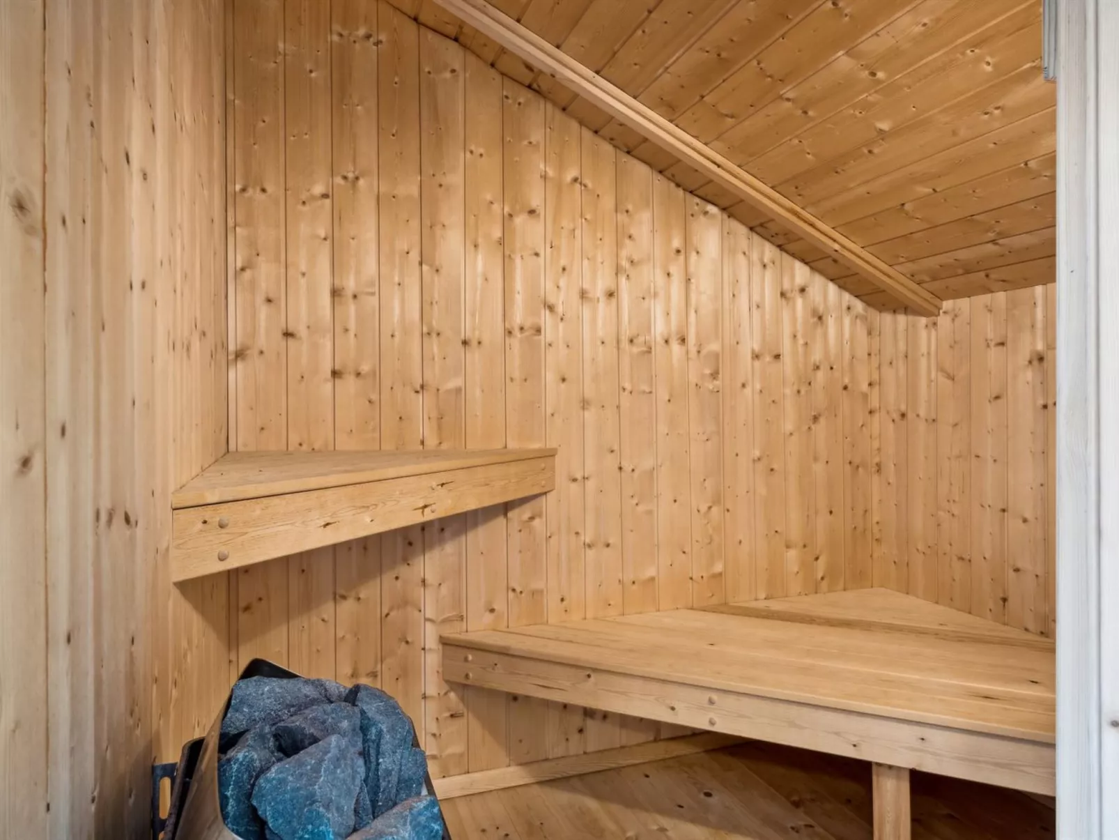 "Ejnarine" - 300m from the sea-Inside