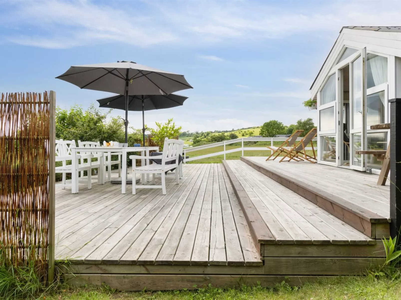 "Katharine" - 175m from the sea-Dehors