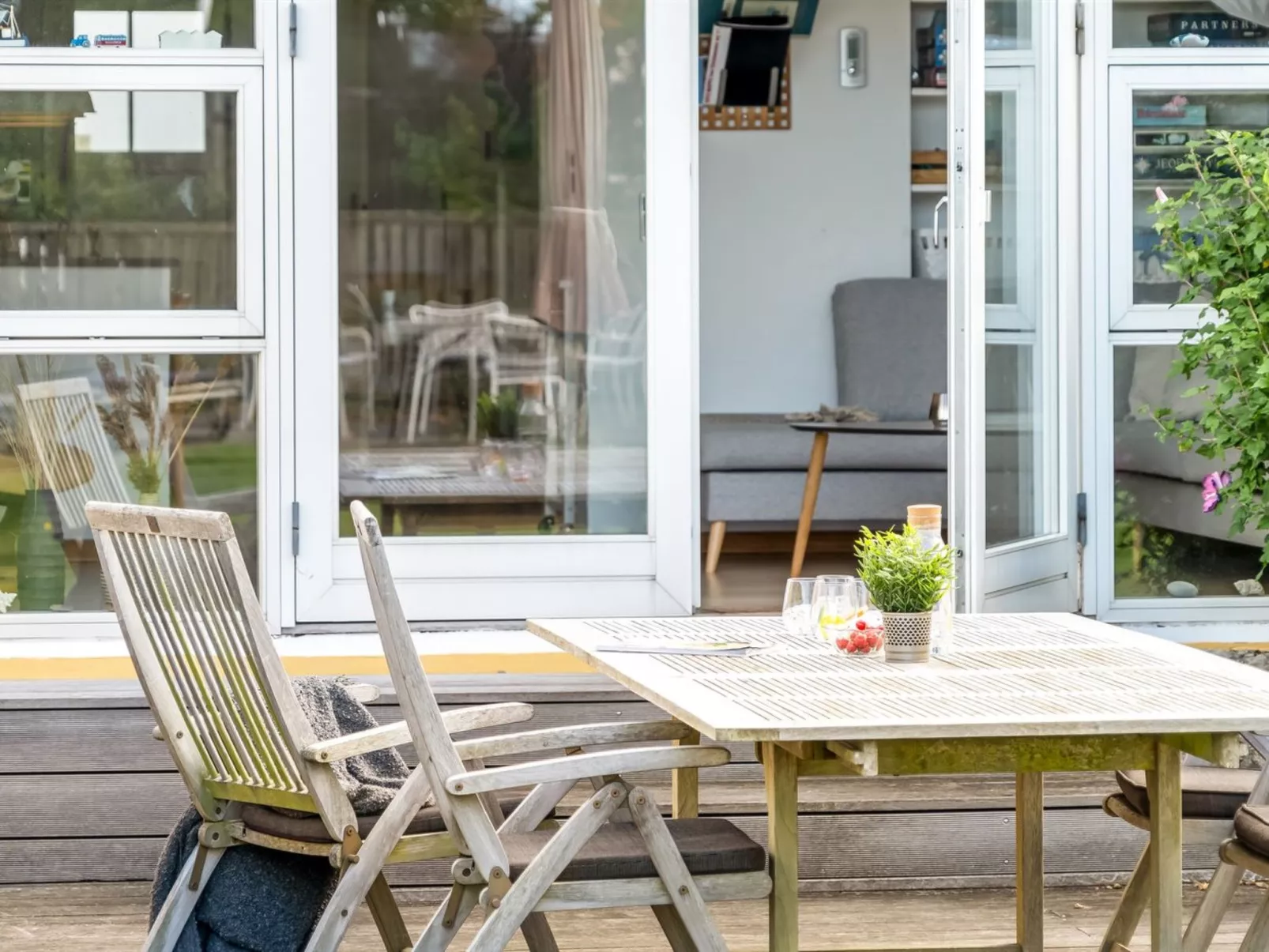 "Aswaldi" - 1km from the sea-Dehors