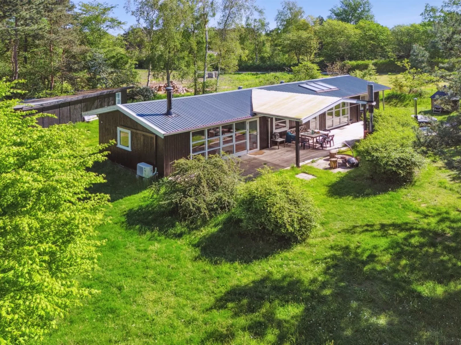 "Iliane" - 450m from the sea-Outside