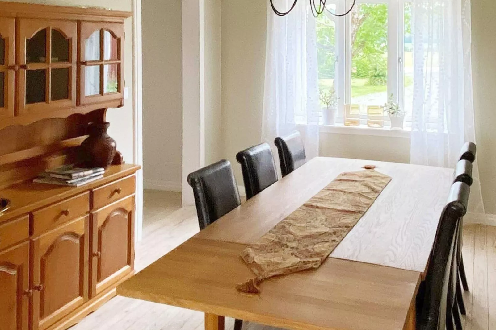 8 person holiday home in VÄSTRA ÄMTERVIK-By Traum-Indoor