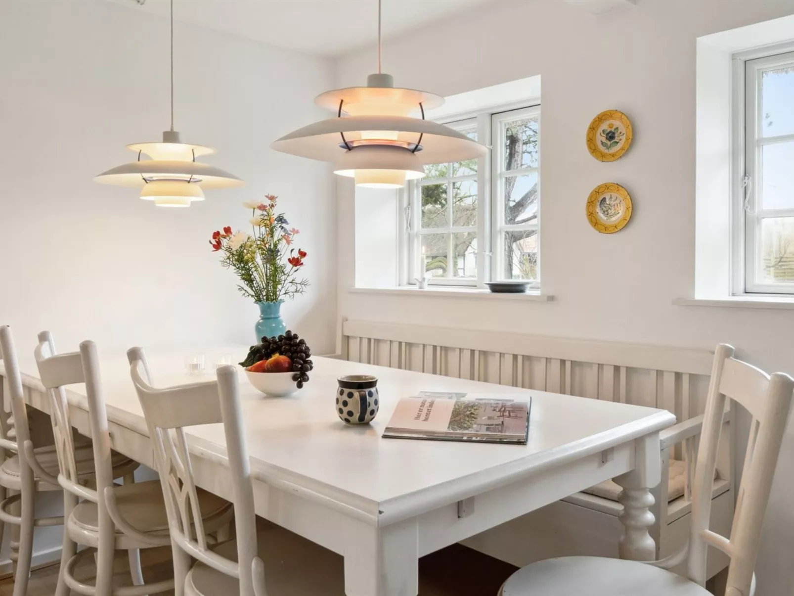 "Ienngelild" - 1km to the fjord-Drinnen