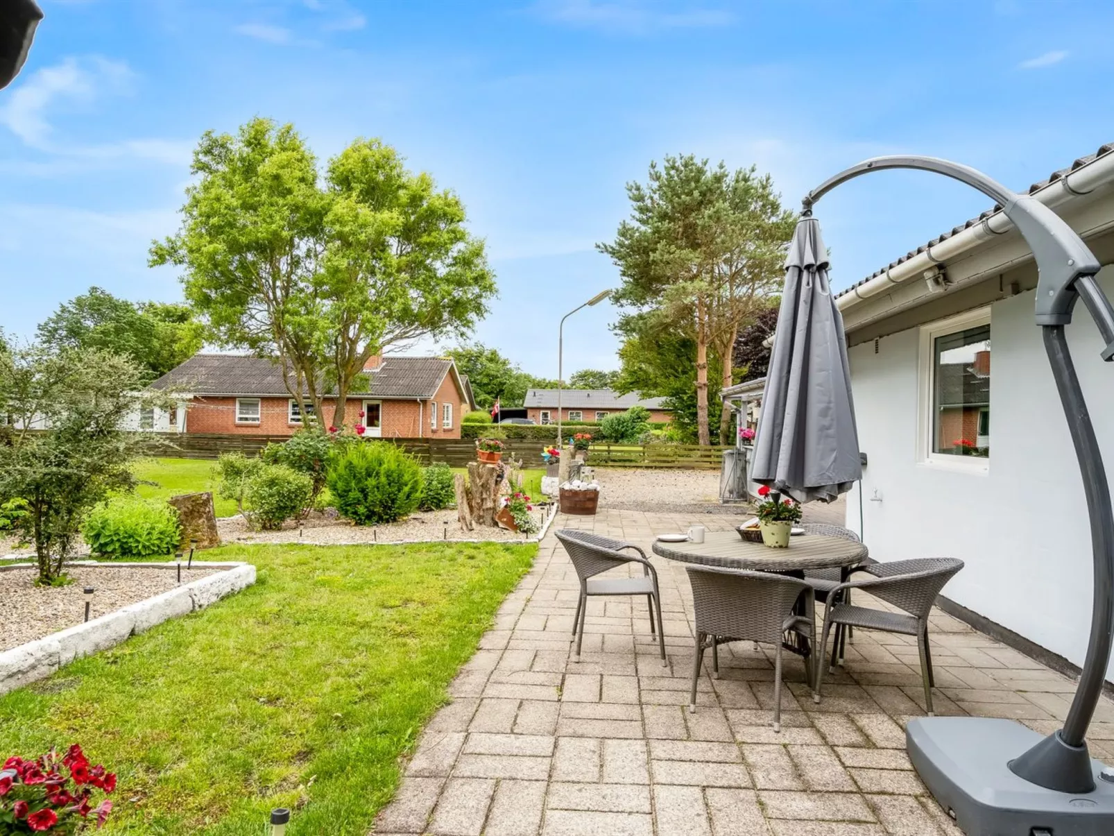 "Elara" - 300m from the sea-Outside