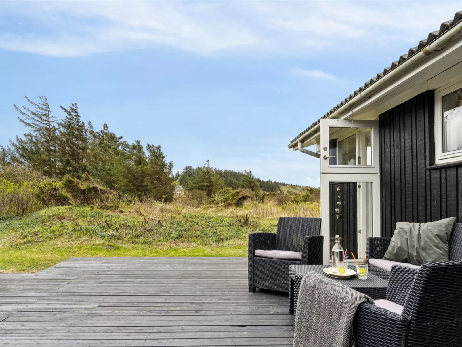 "Zina" - 600m from the sea-Outside