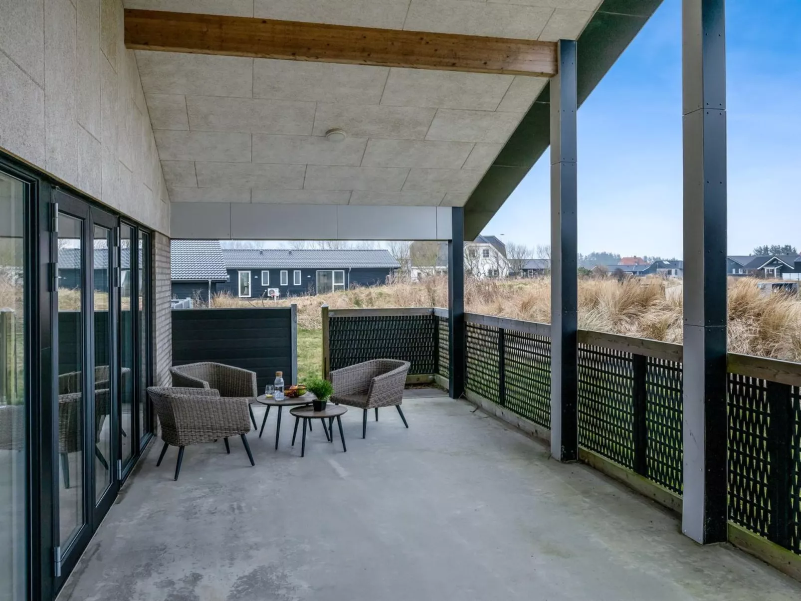 "Dorrit" - 1.2km from the sea-Draußen