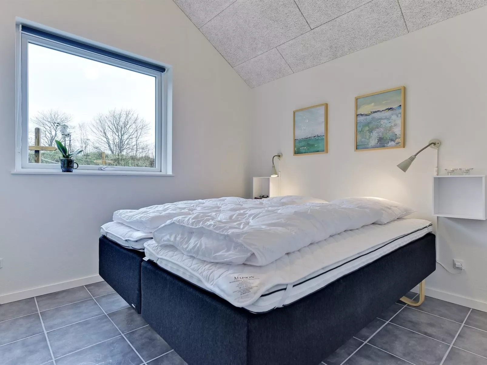 "Sada" - 12km from the sea-Inside