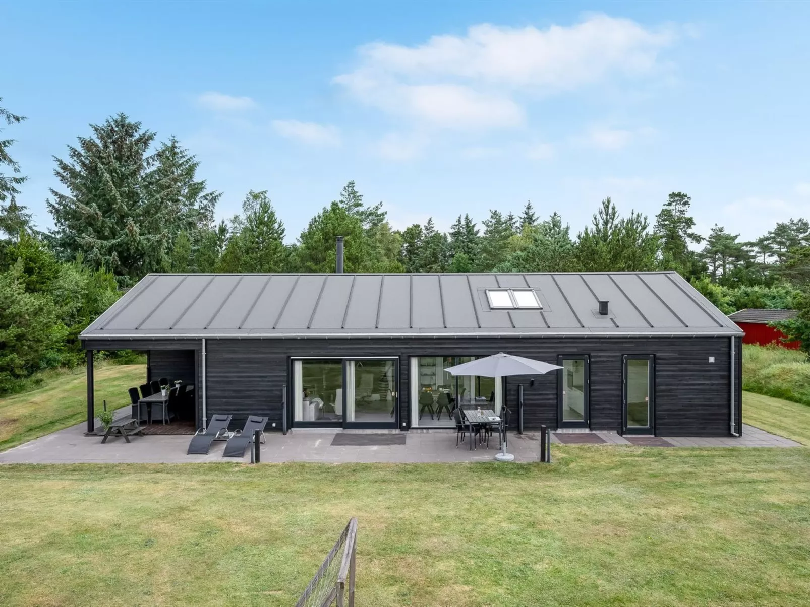 "Jonka" - 2km from the sea-Outside