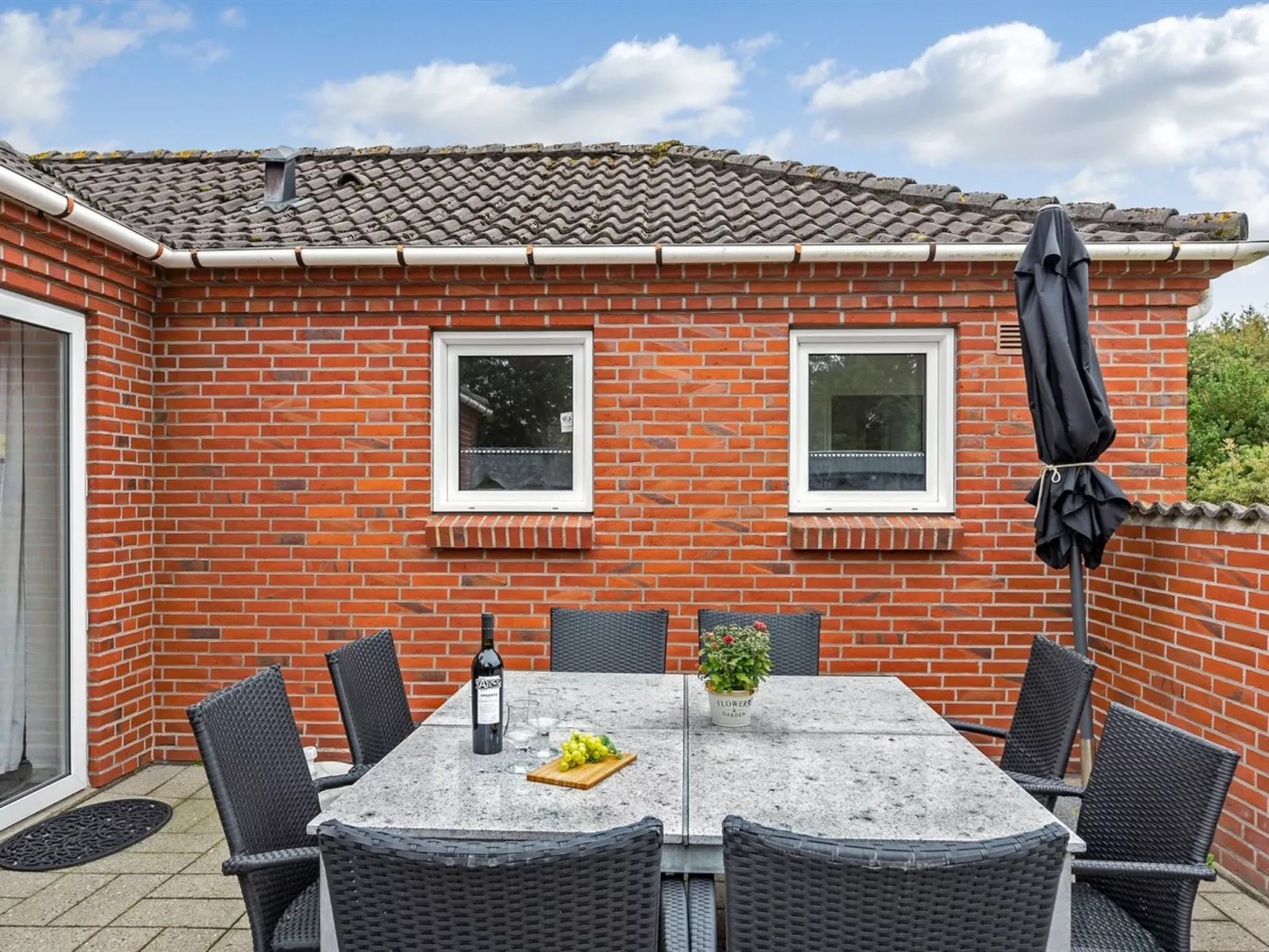 "Pernilla" - 2km from the sea-Outside