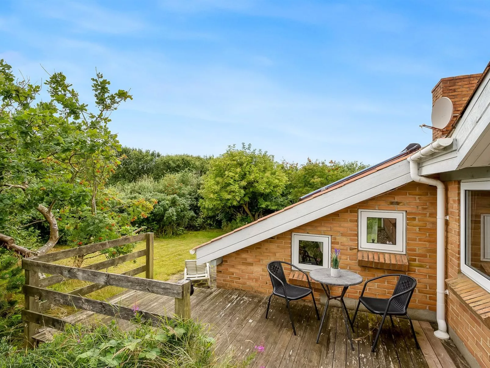 "Dorithea" - 1.3km from the sea-Draußen