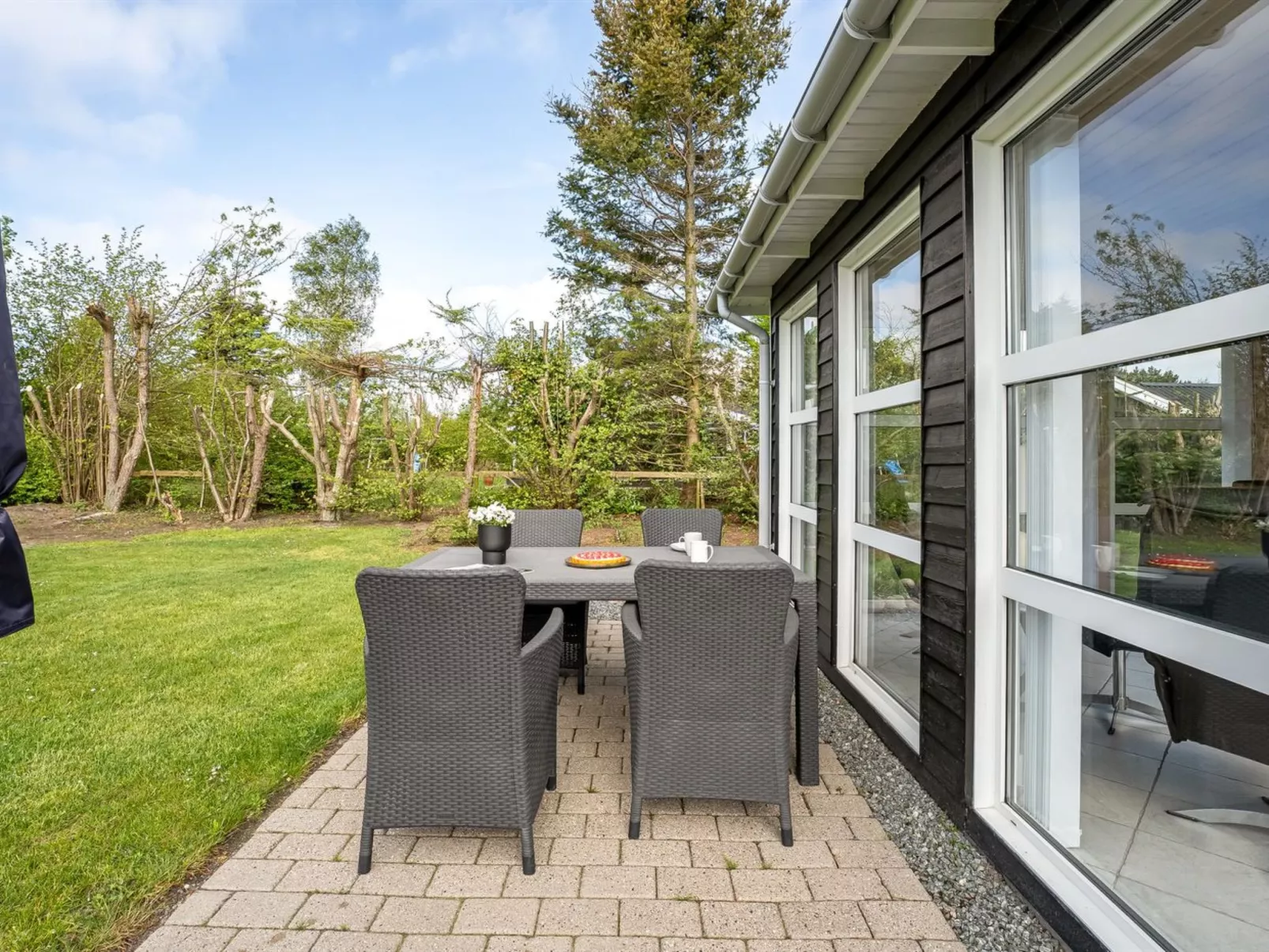 "Dania" - 500m from the sea-Draußen