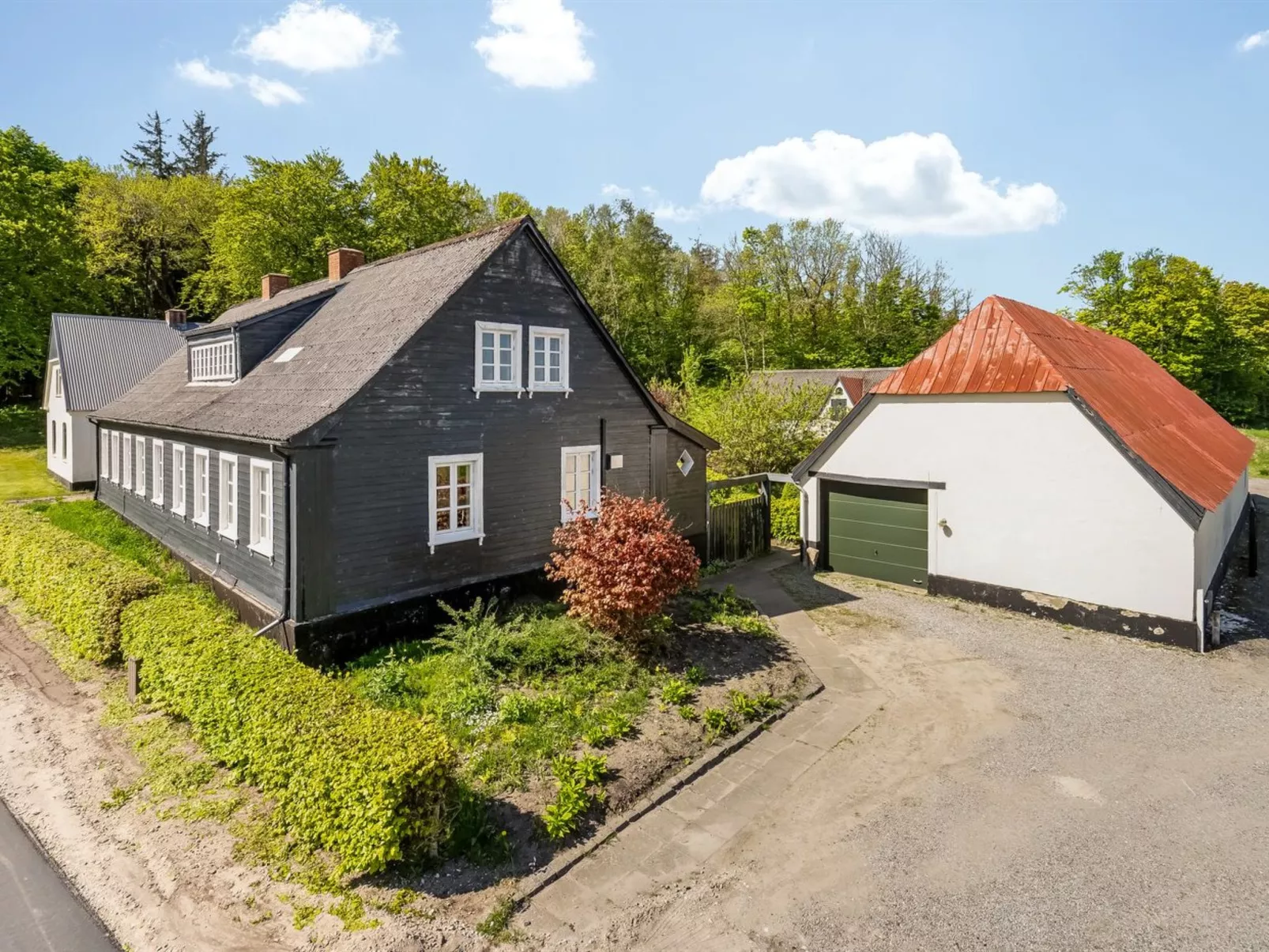 "Ejnarine" - 600m to the fjord-Draußen