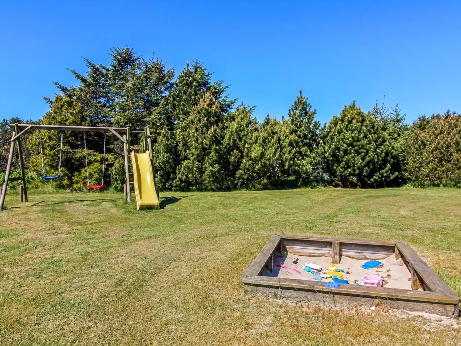 "Juris" - 950m from the sea-Outside