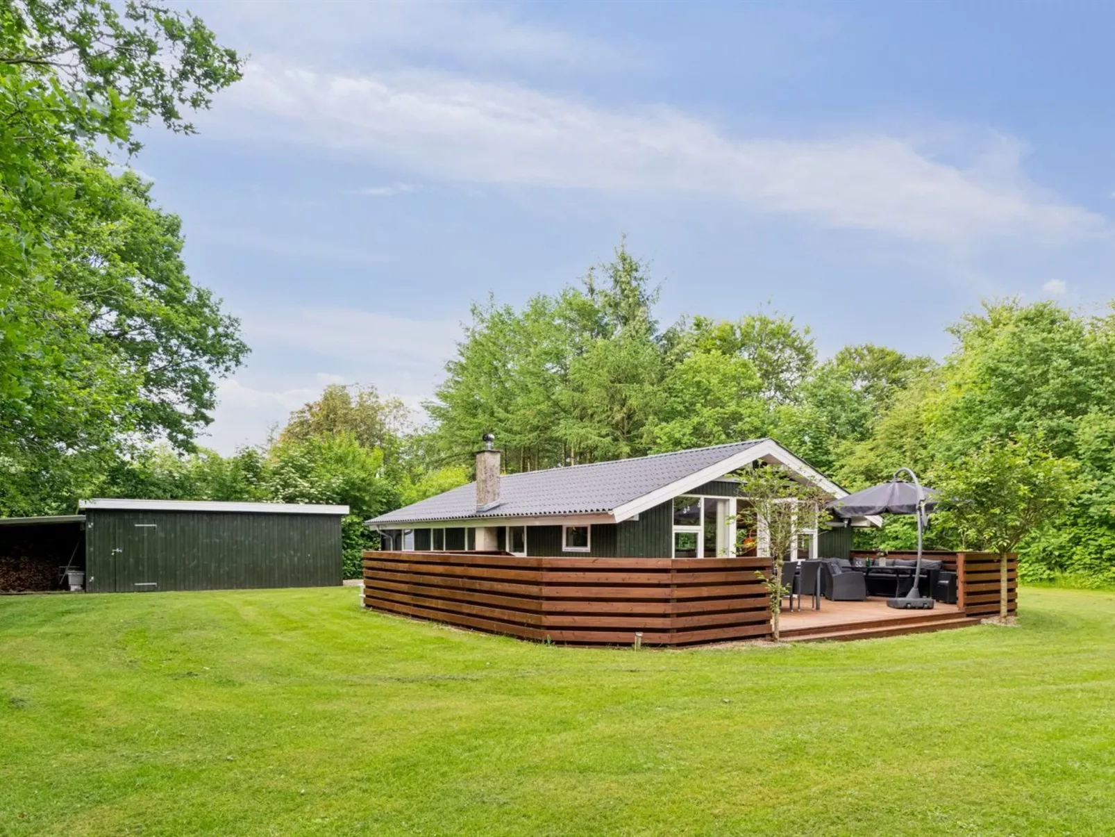 "Zaharinka" - 30km from the sea-Draußen