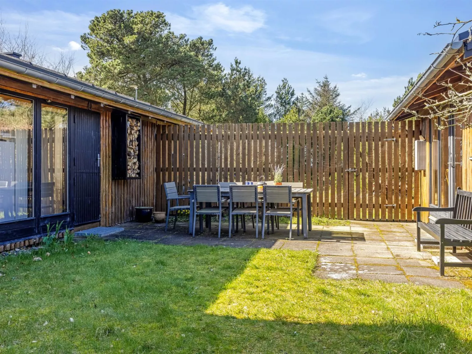 "Amarie" - 1km from the sea-Outside