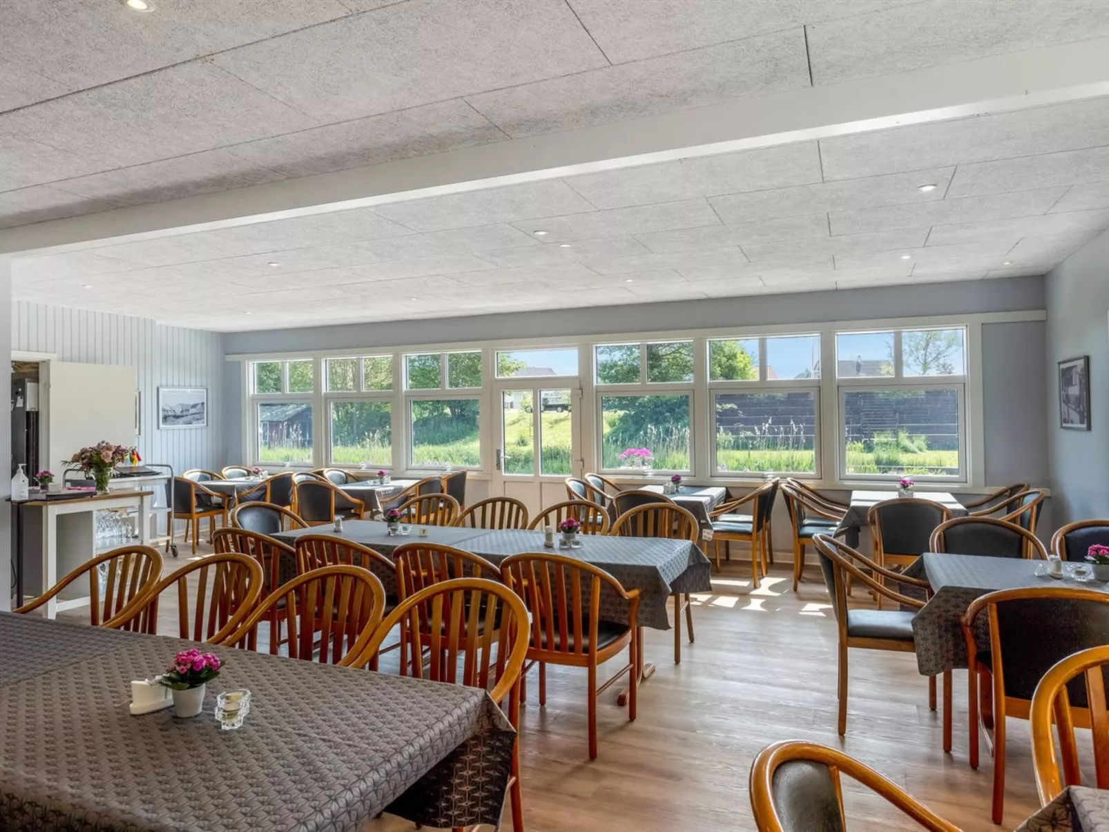 "Gilbert" - 500m from the sea-Drinnen