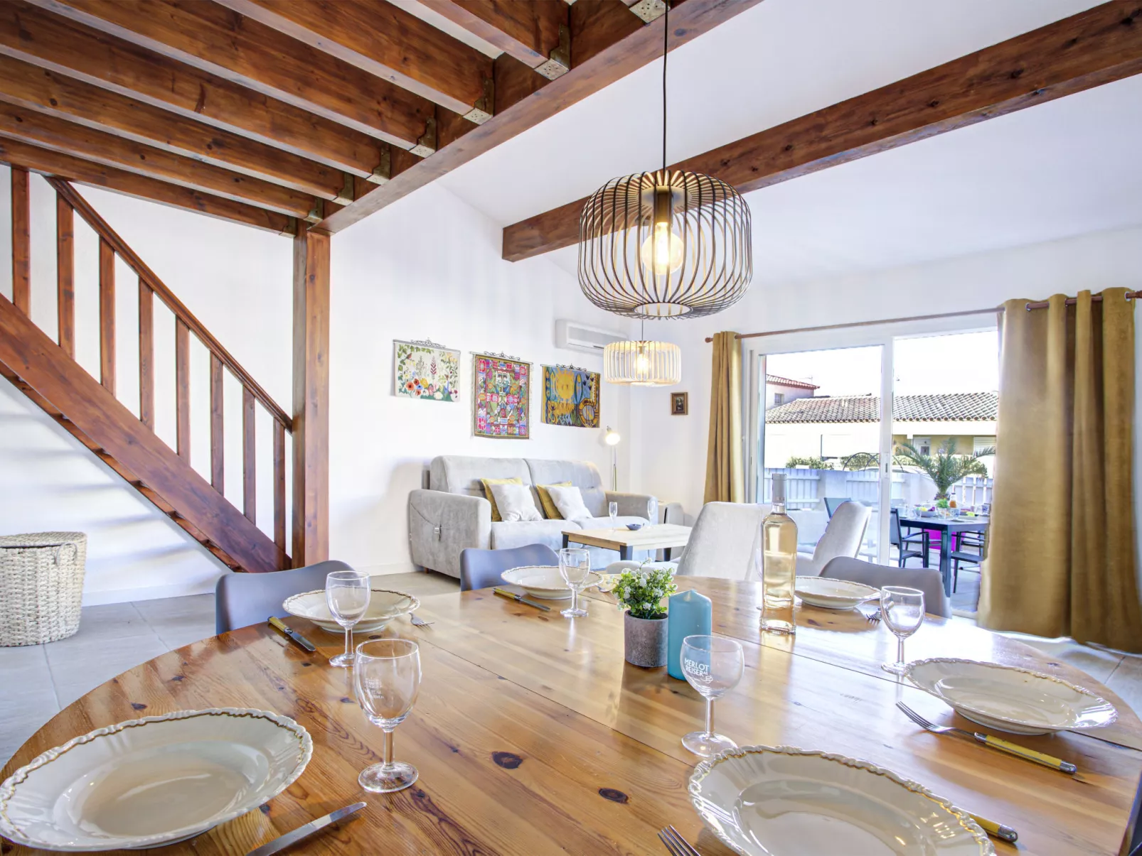 Villa 12 Cassin-Inside