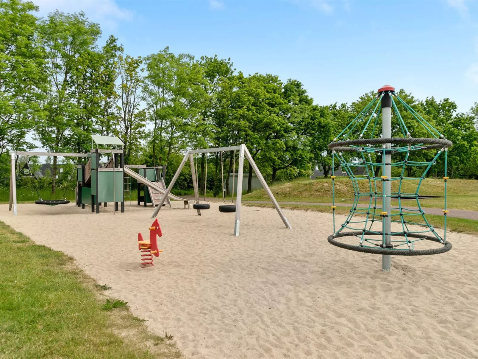 "Erly" - 18km to the fjord-Outside