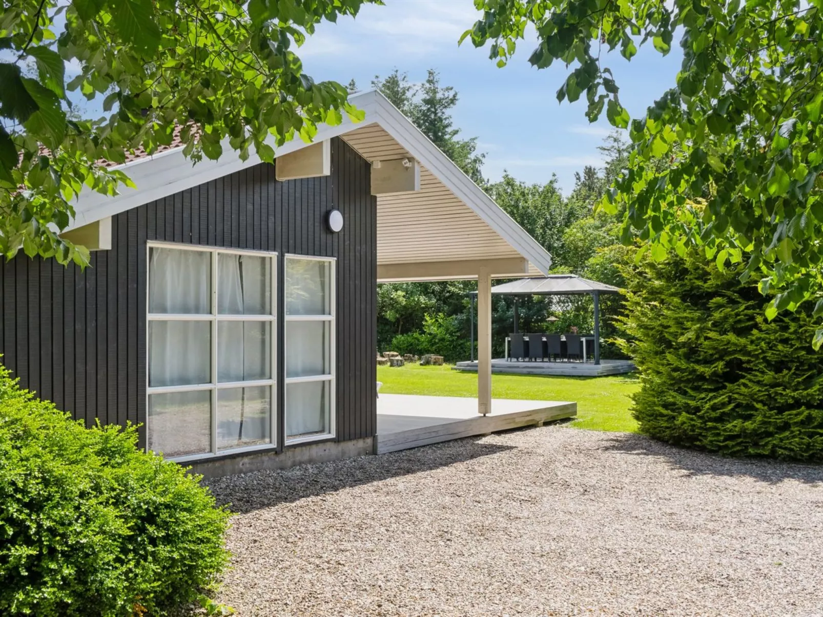 "Jorinde" - 1km from the sea-Dehors