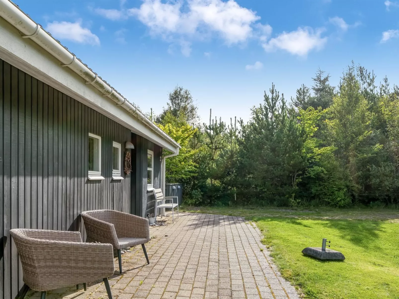 "Ane" - 800m from the sea-Outside