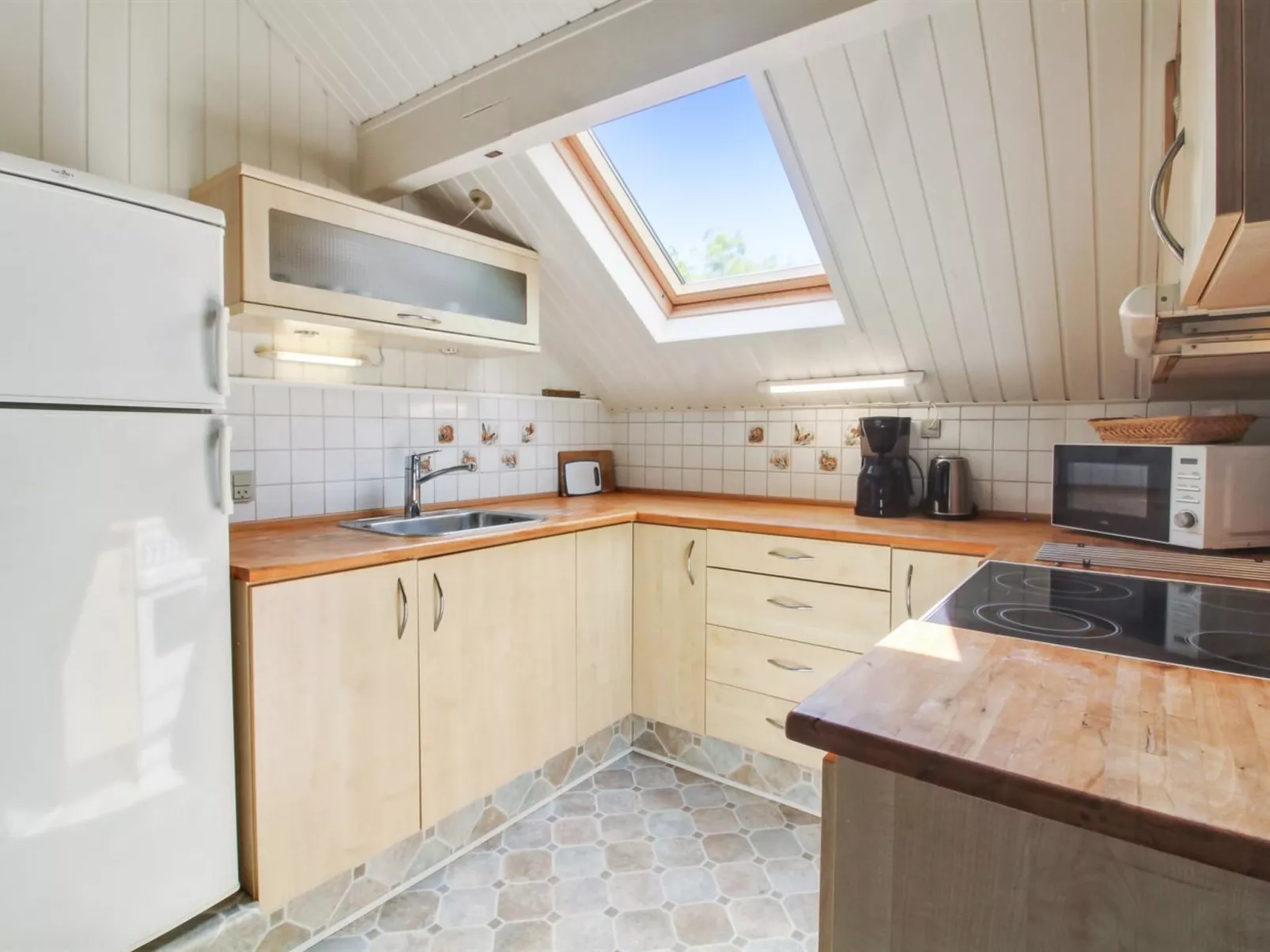 "Ofrath" - 30km from the sea-Drinnen