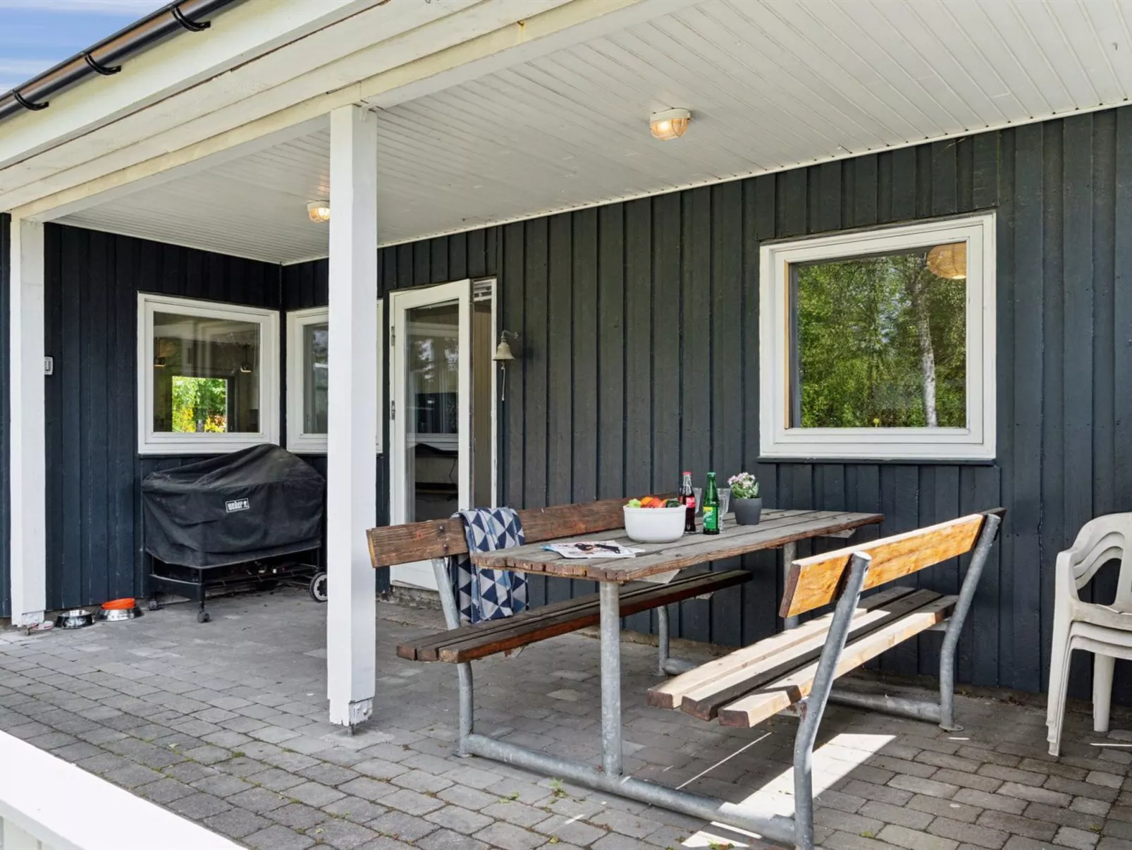 "Mani" - 1.1km from the sea-Outside