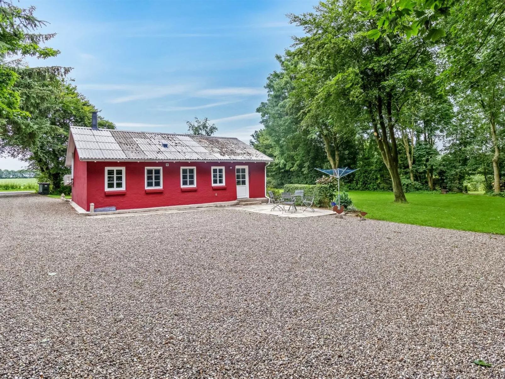 "Saran" - 30km from the sea-Dehors