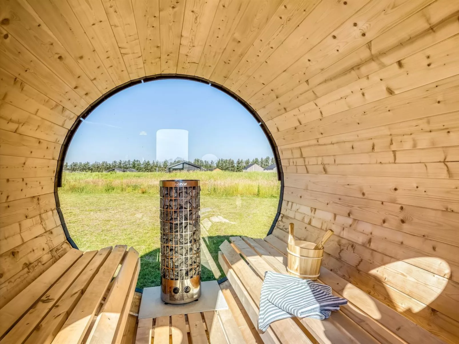 "Inola" - 1km from the sea-Inside