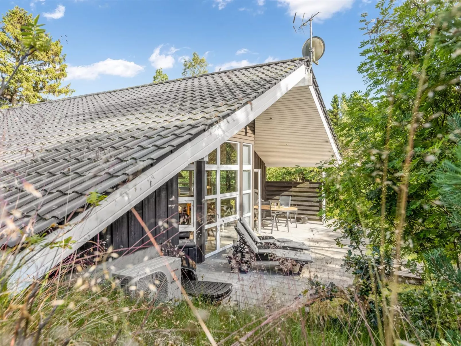 "Brunetta" - 350m from the sea-Outside