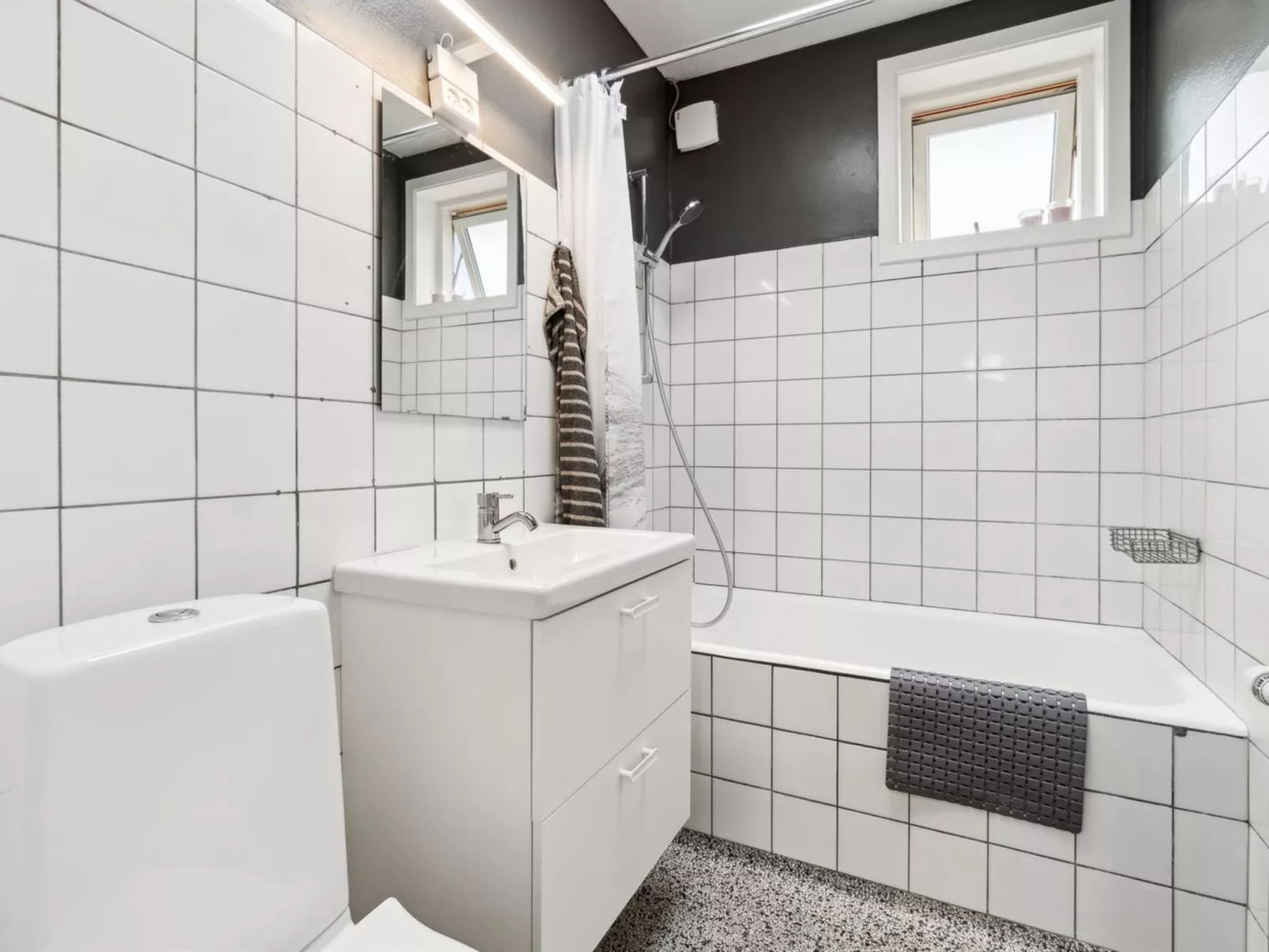 "Simon" - 1km from the sea-Drinnen