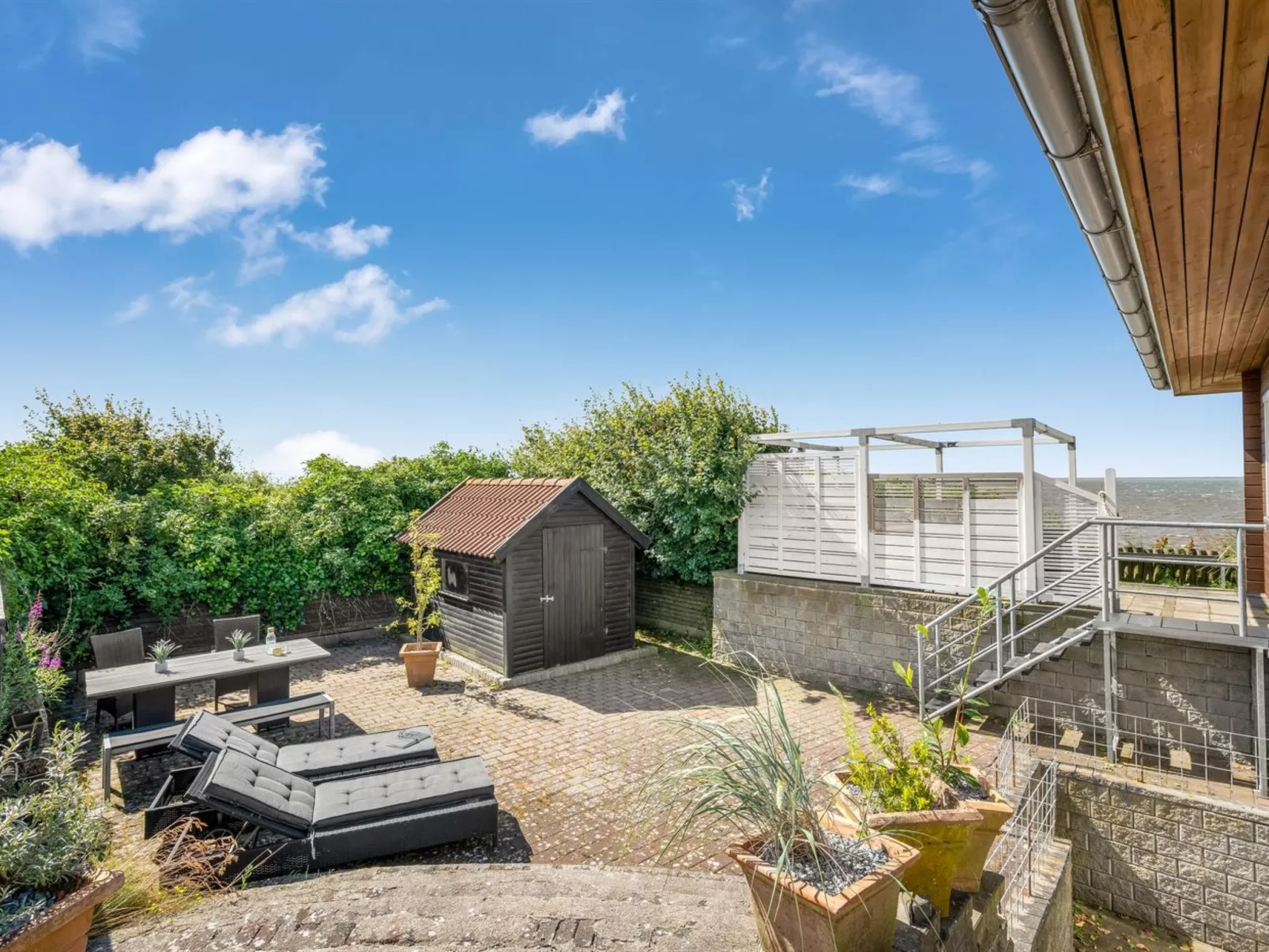 "Evamaria" - 10m from the sea-Outside