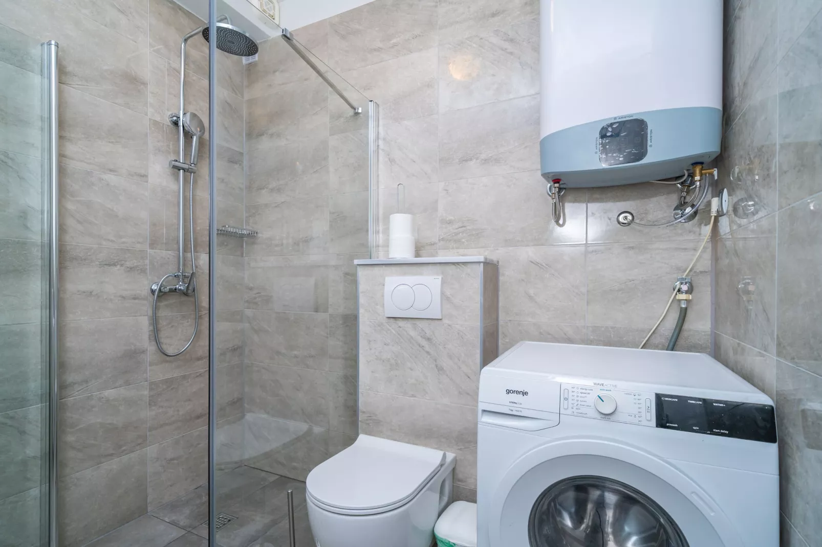 Apartments Vulicevic - Apartment Vulicevic A1 ( free private parking )-Salle de bain