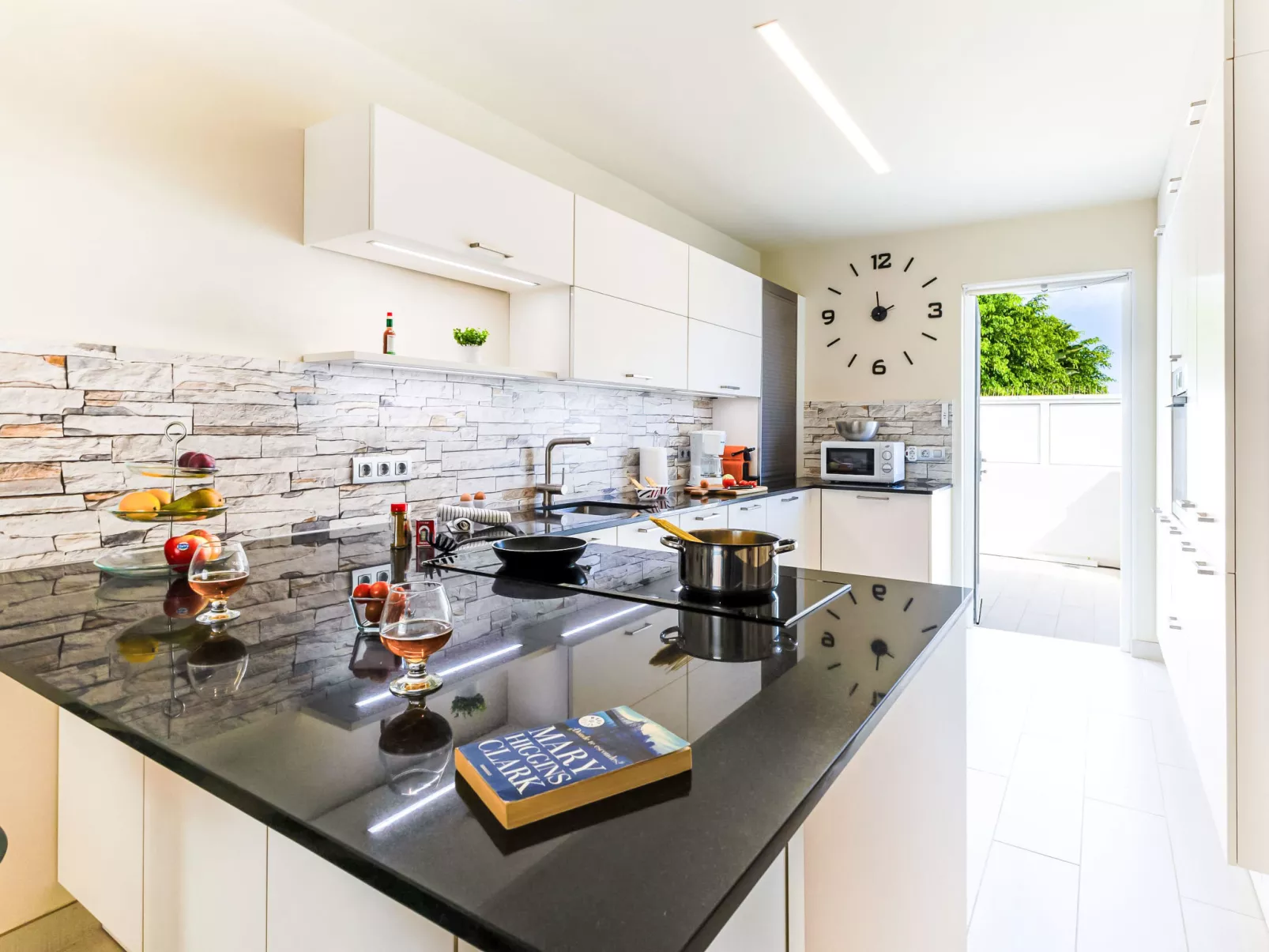 Casa Amarilla Begoña-Dedans