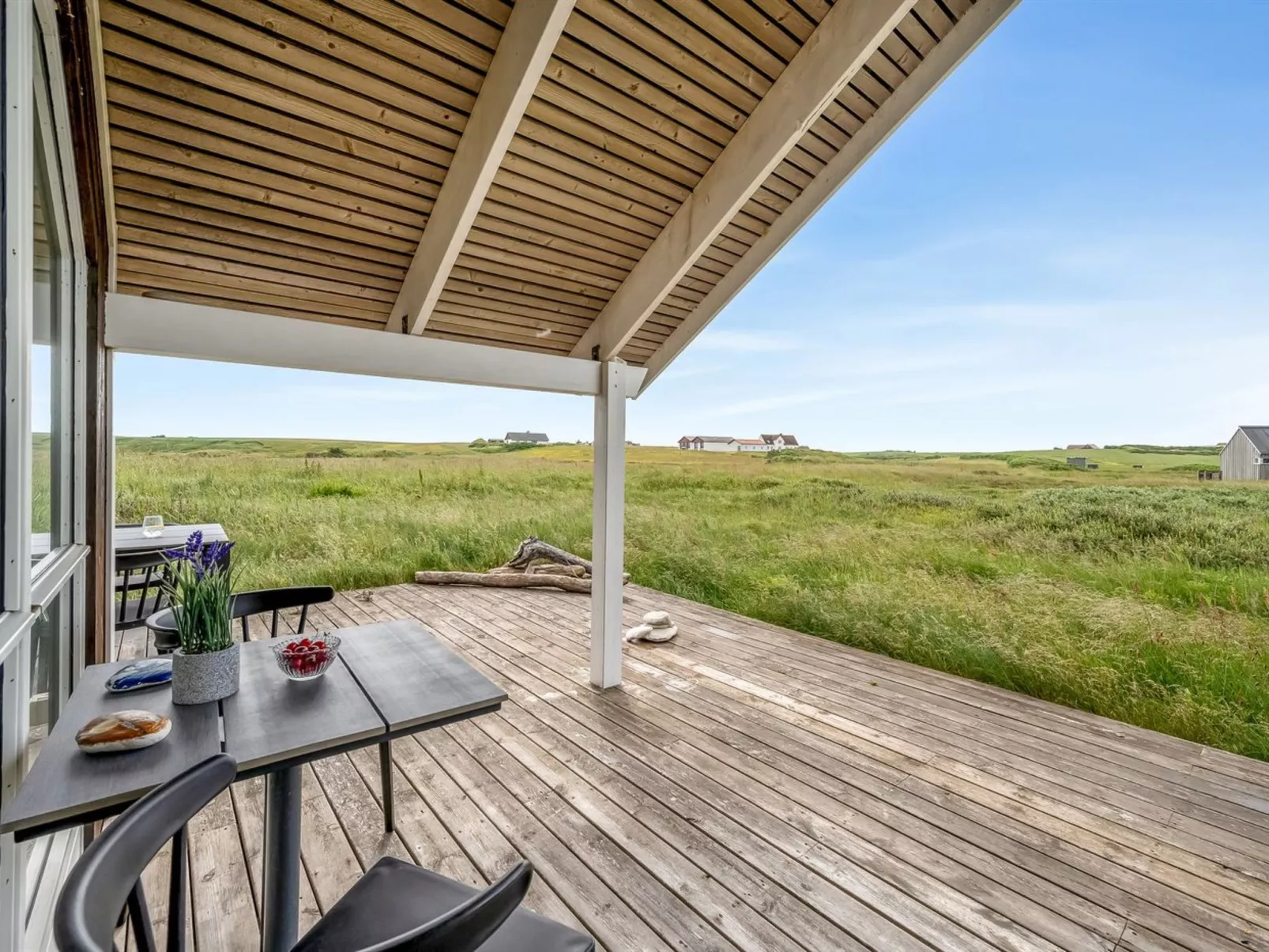 "Märta" - 250m from the sea-Outside