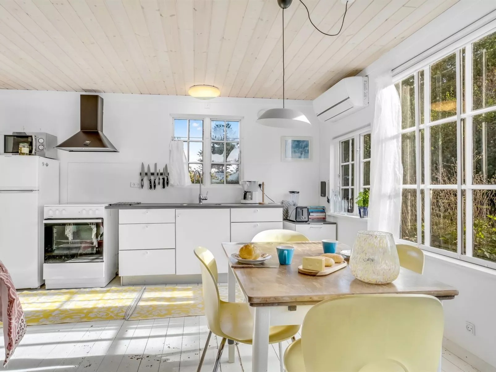 "Aleta" - 300m from the sea-Inside