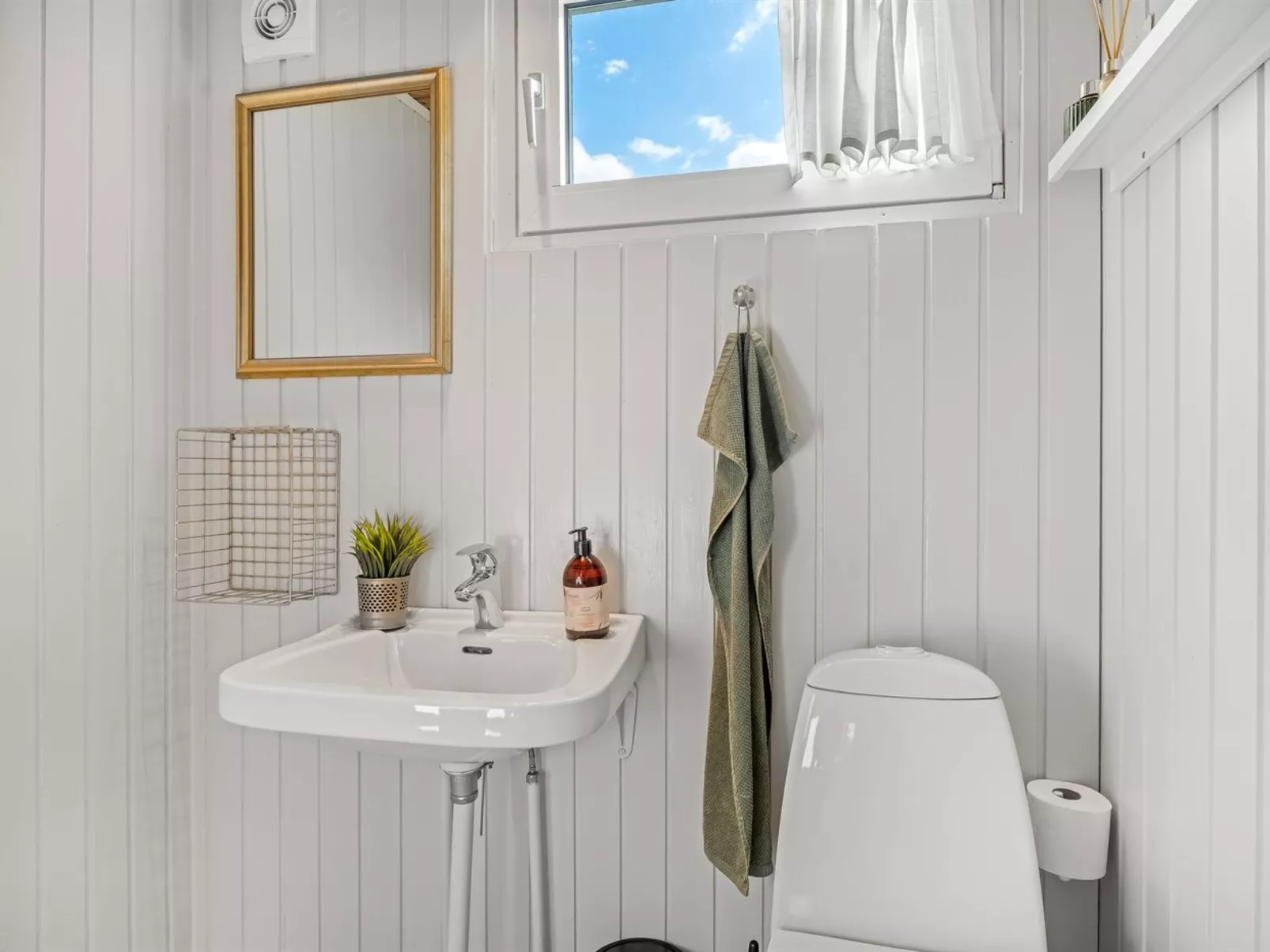 "Feenja" - 800m from the sea-Inside