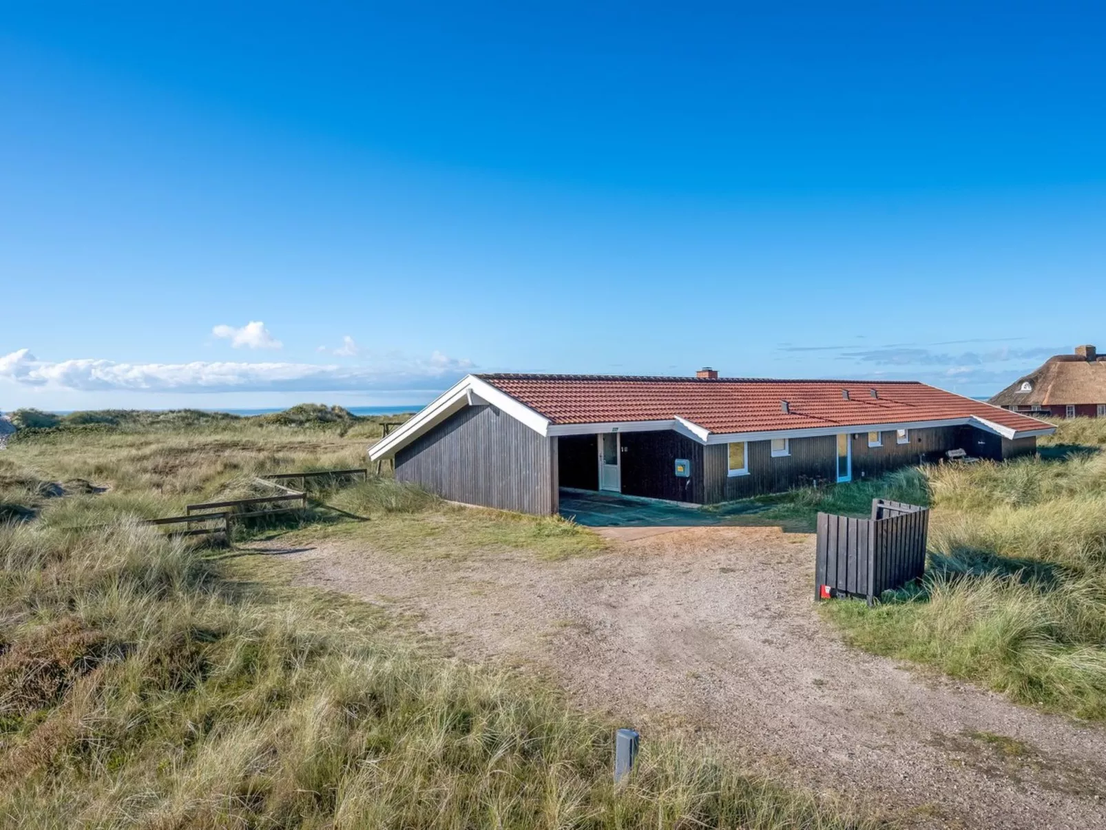 "Jaana" - 10m from the sea-Outside