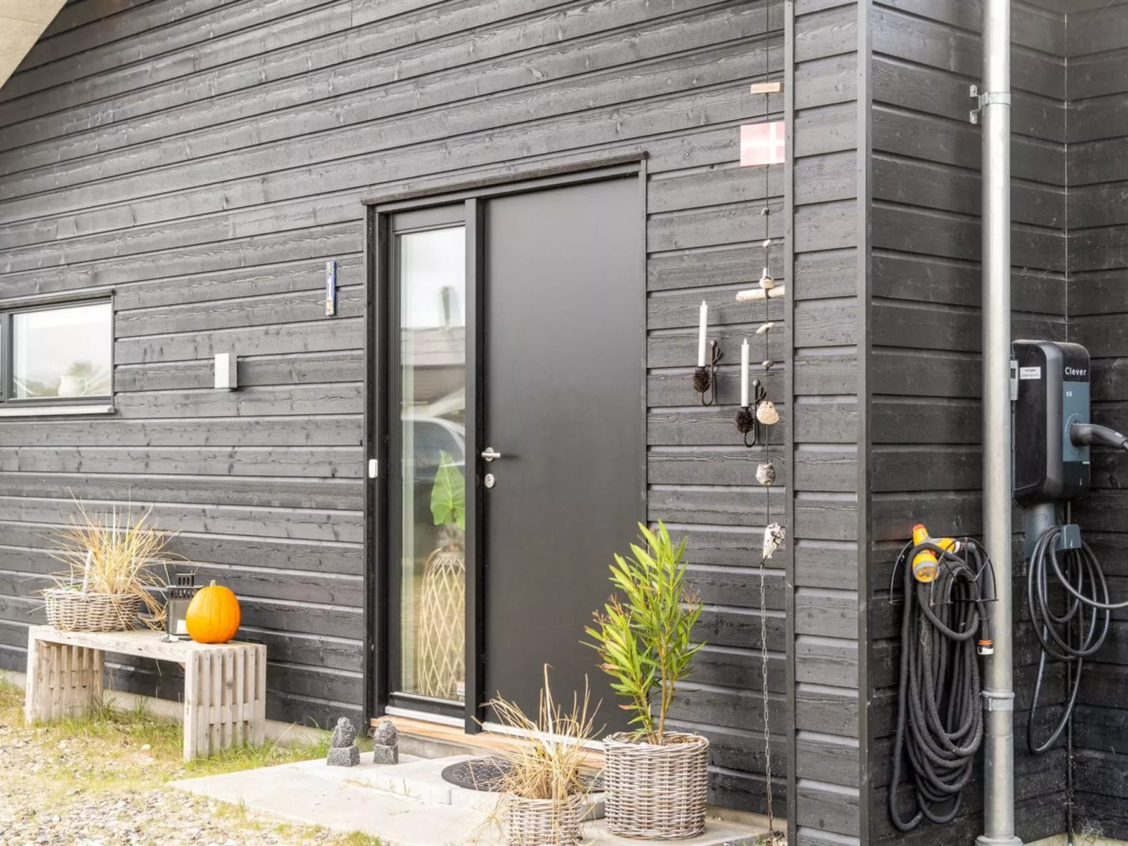 "Thorfin" - 300m from the sea-Outside