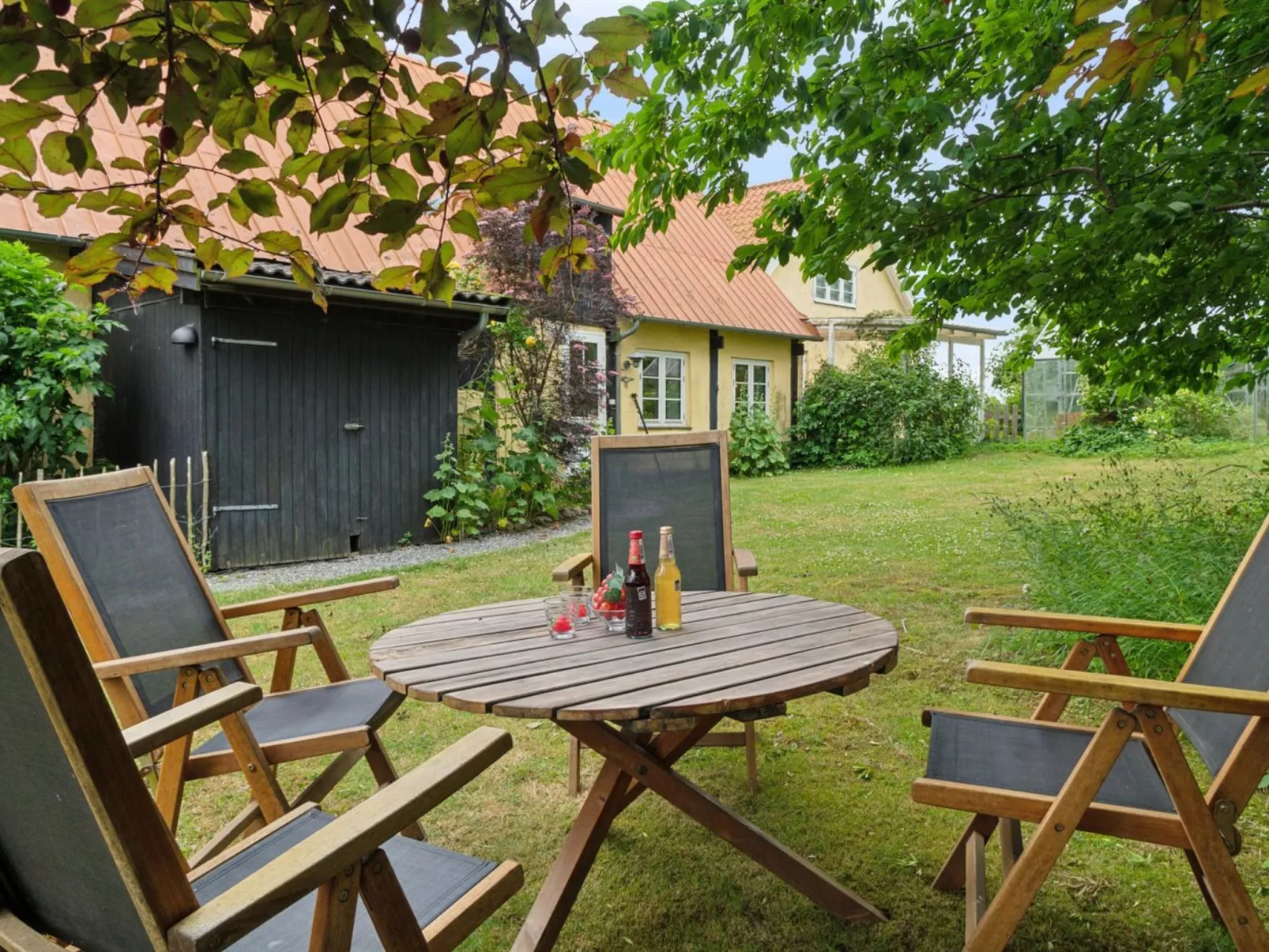 "Ejna" - 400m from the sea-Outside